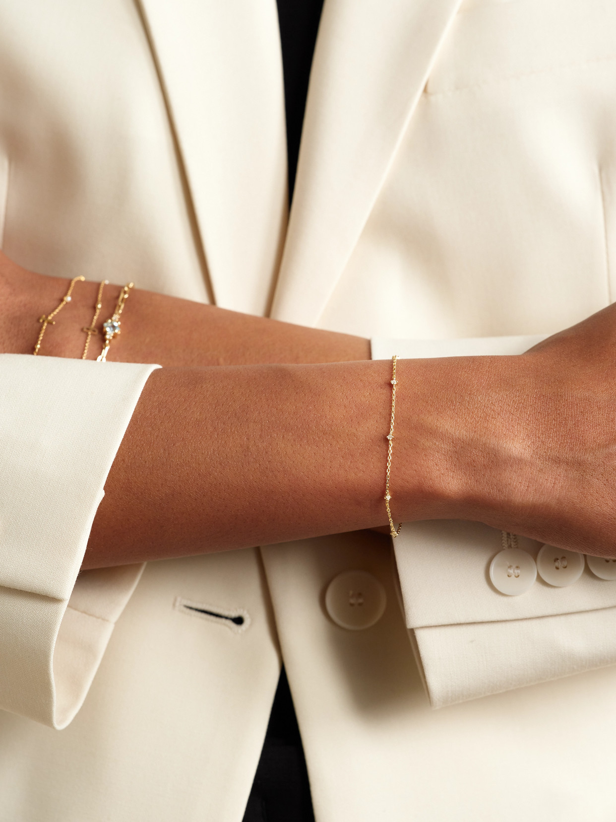 Stone And Strand 10-karat Gold Diamond Bracelet In Gold