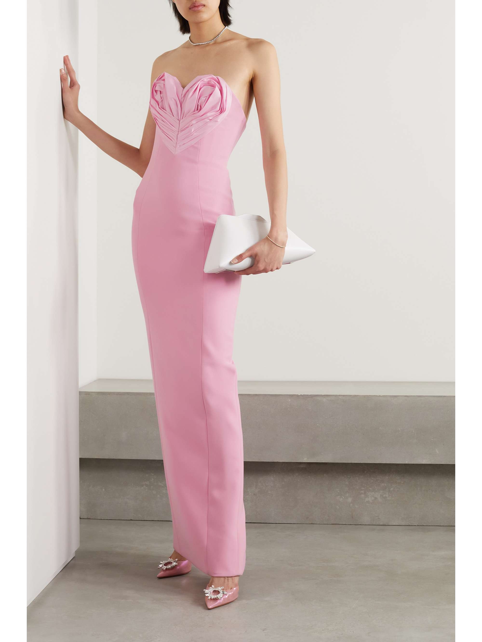 CAROLINA HERRERA Strapless ruched crepe gown