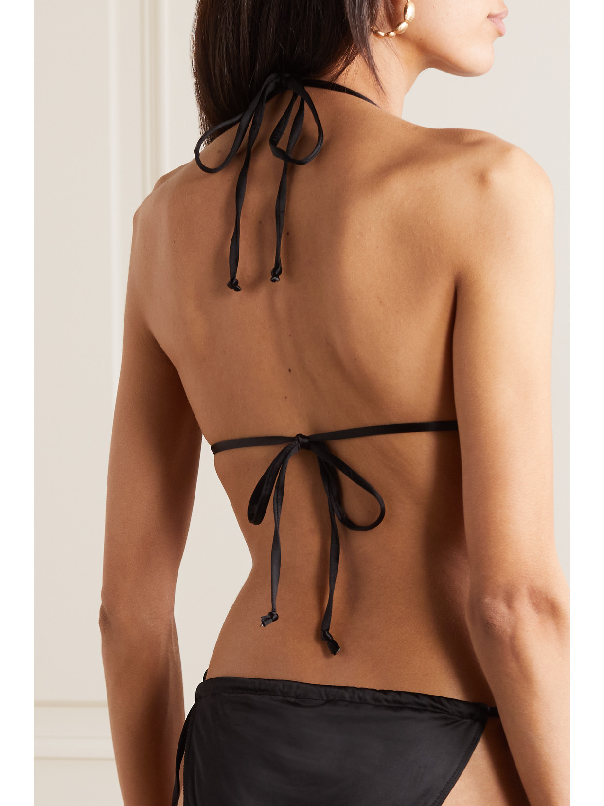 Good American Tiny Ties Stretch-satin Triangle Bikini Top In Black