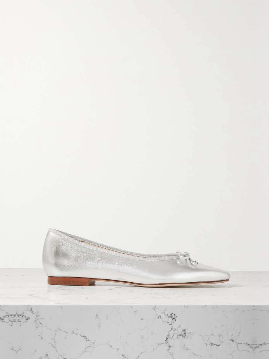 EXCLUSIVE AT NET-A-PORTER. You'll be reaching for Porte & Paire's ballet flats time and again - they're comfortable, versatile and will never go out of style. They're made from soft and supple leather in a pointe-inspired square-toe silhouette and are topped with dainty bows.