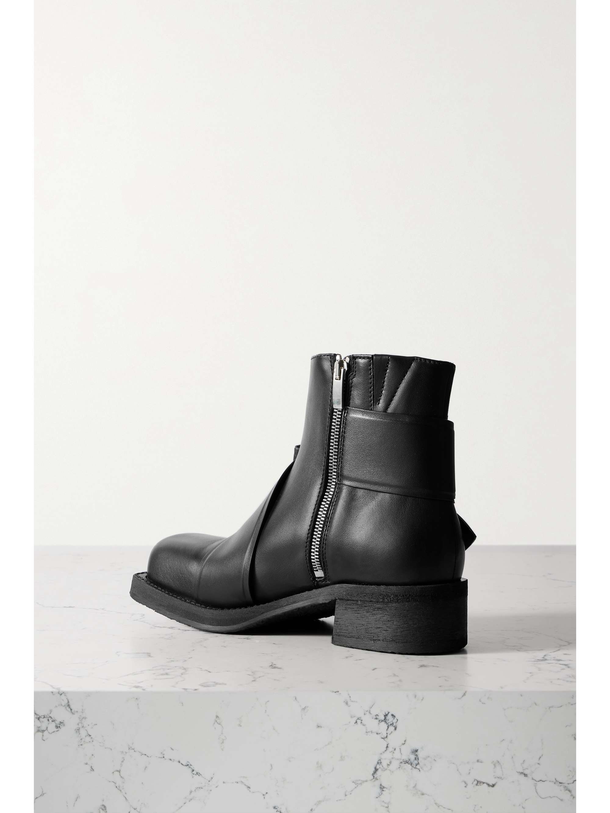 ACNE STUDIOS 