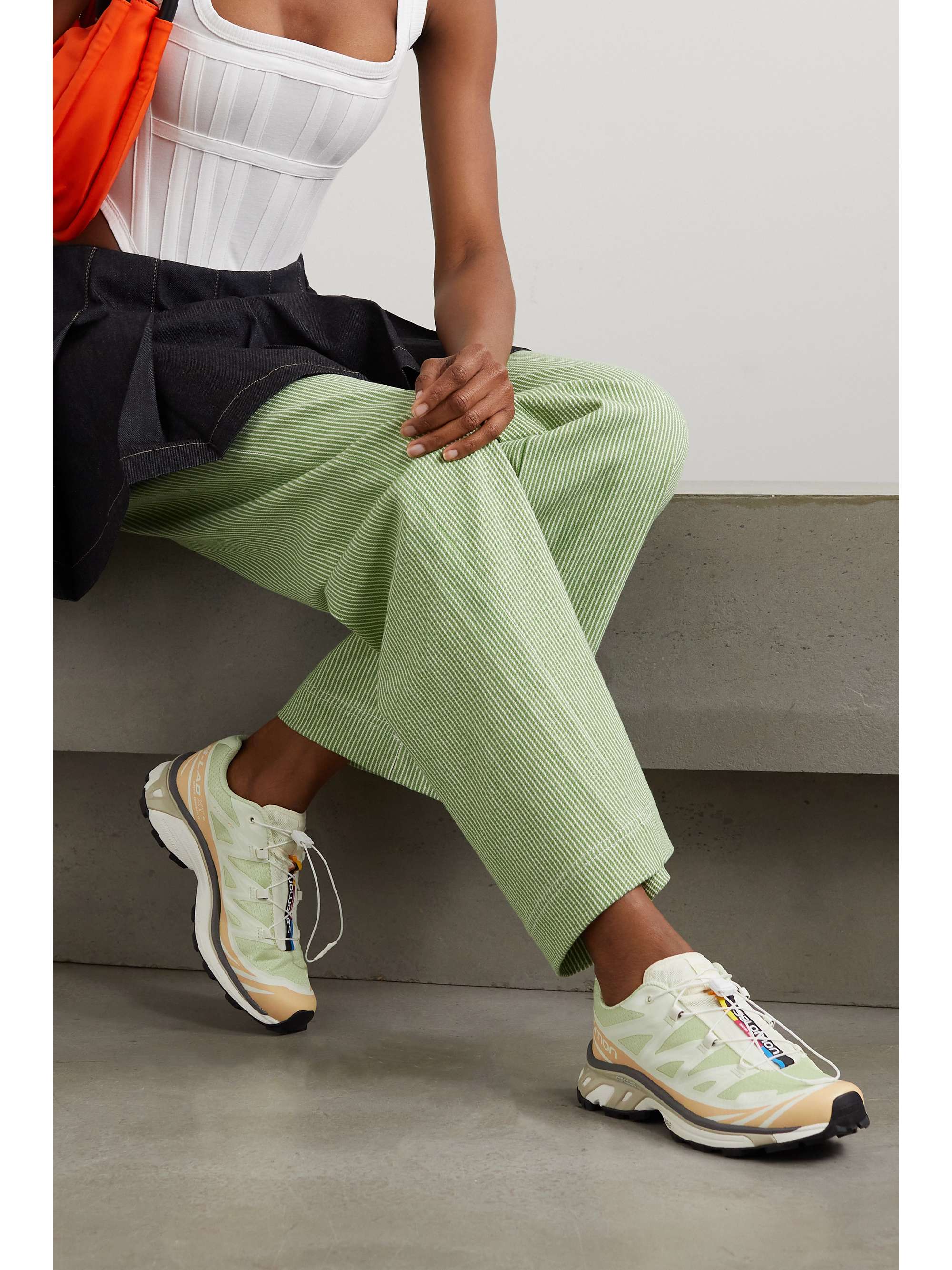 salomon sneakers amazon