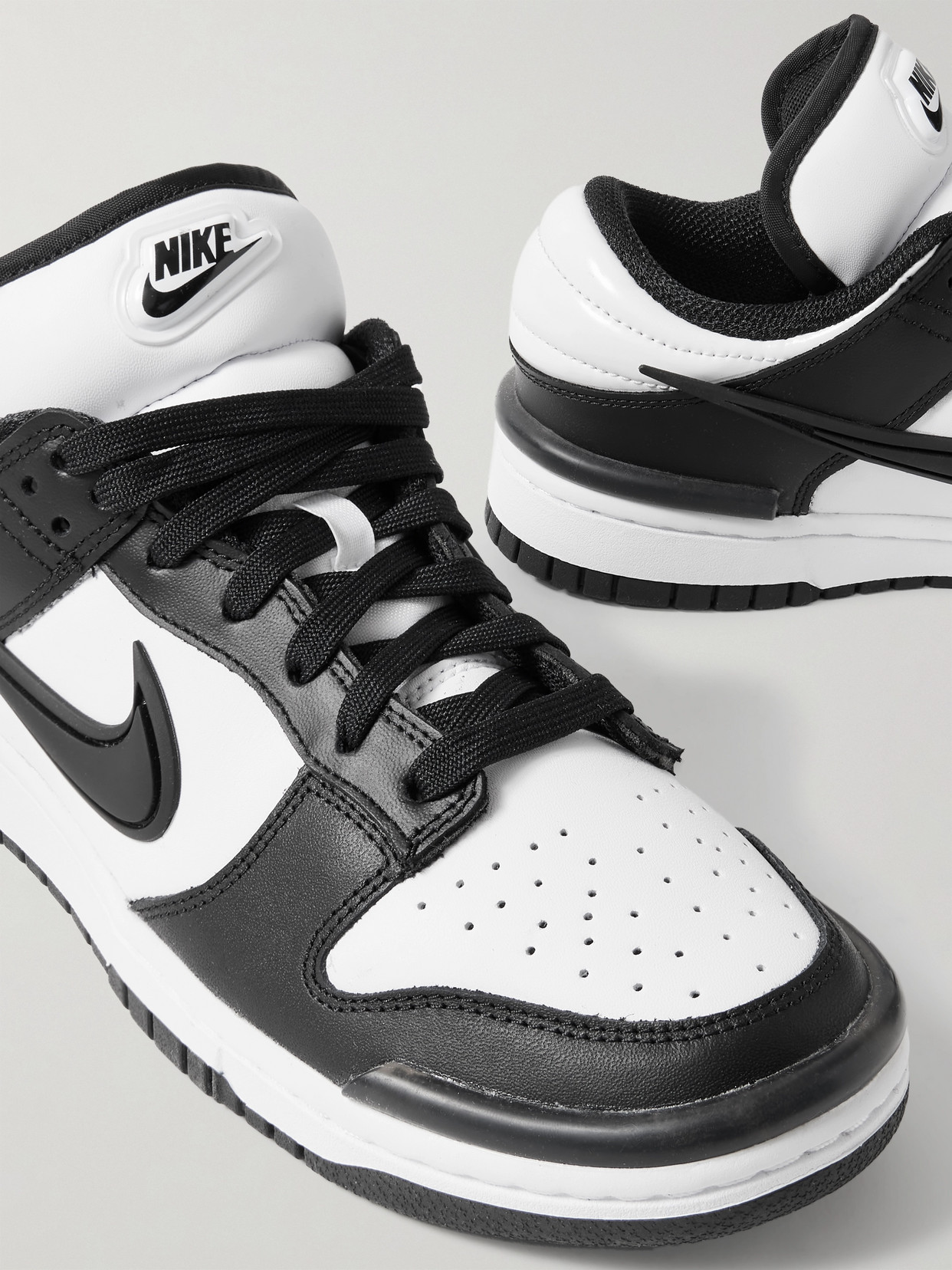 Nike Dunk Low Twist Leather Sneakers In Black