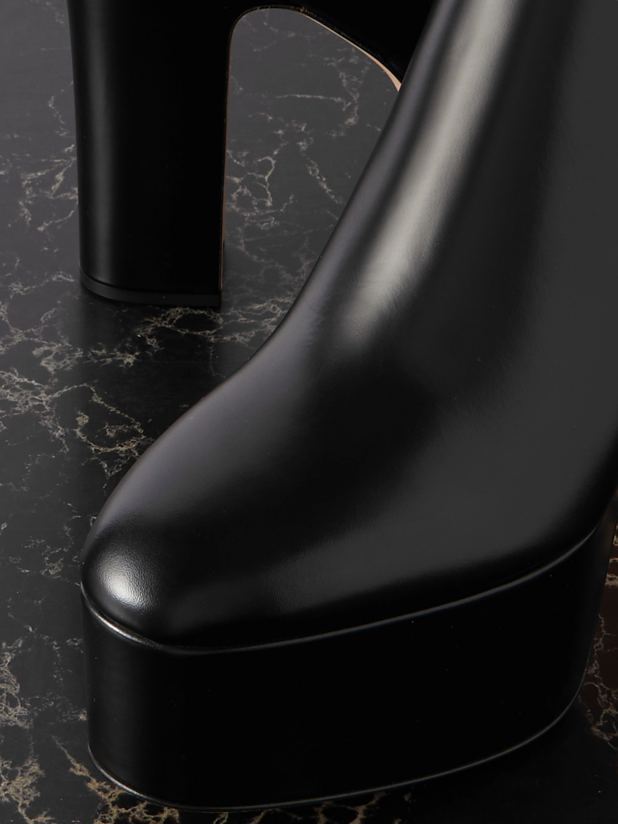 Valentino Tan-go 120 Leather Platform Ankle Boots In Black