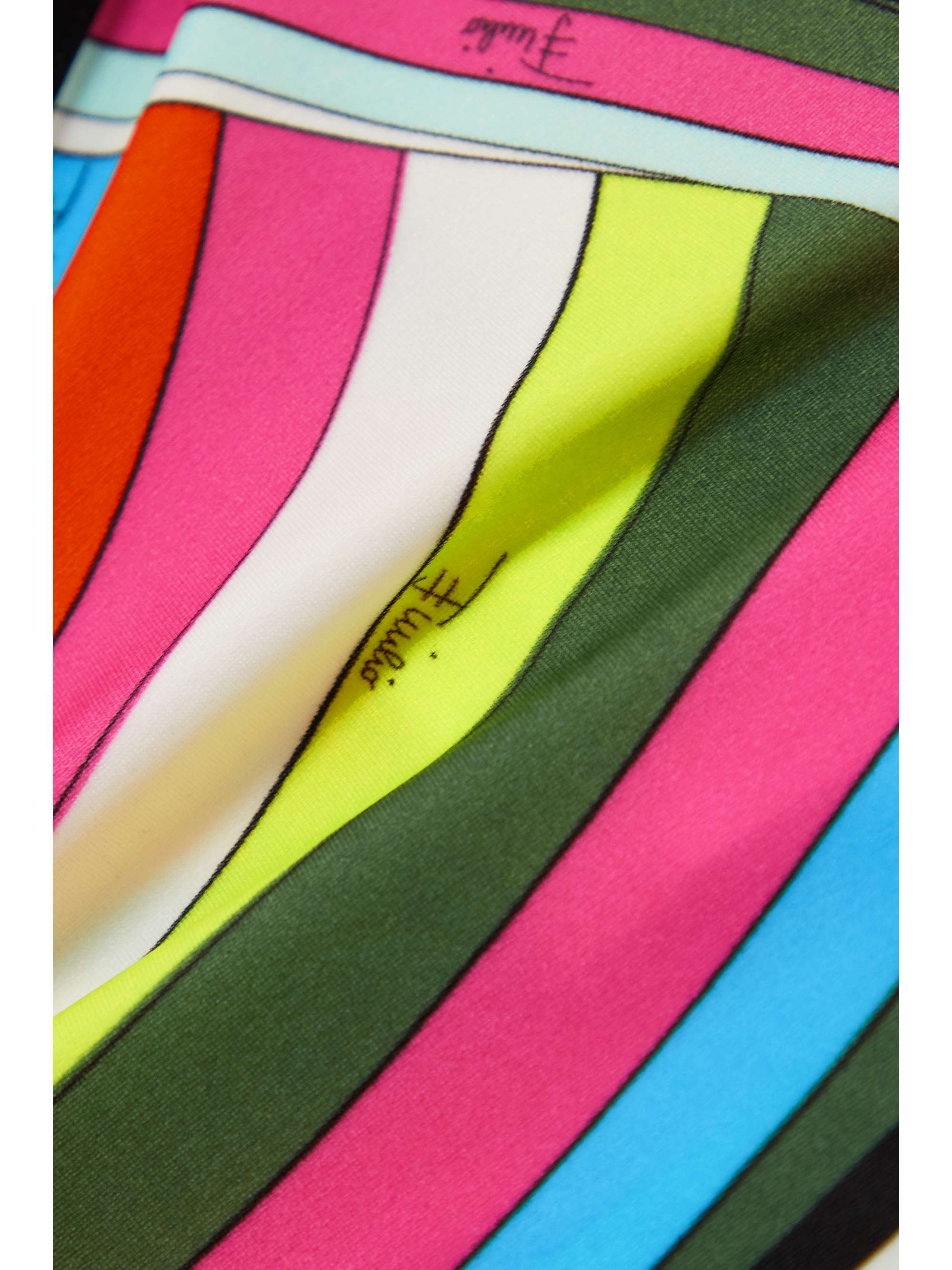 PUCCI 
