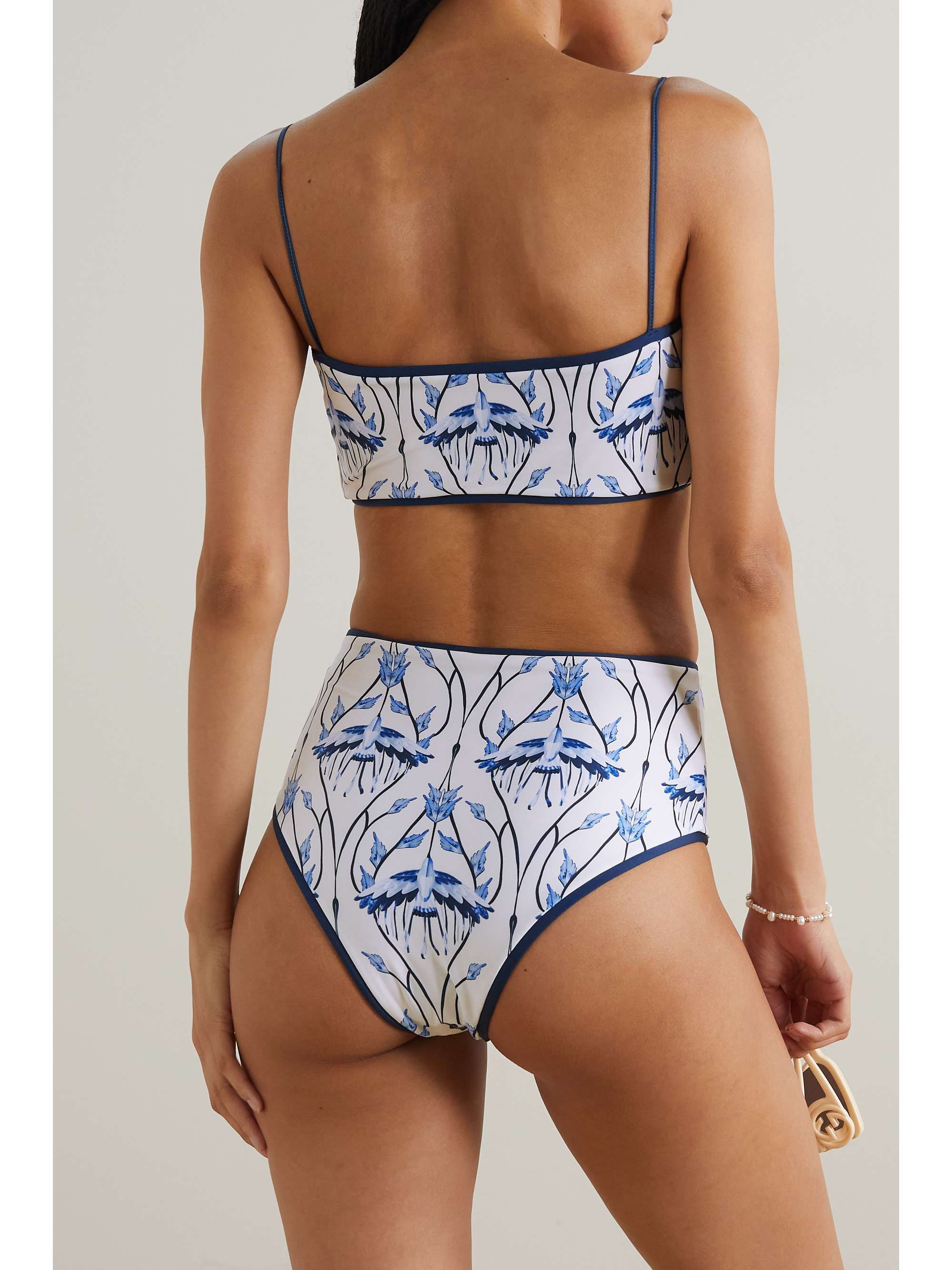 AGUA BY AGUA BENDITA 