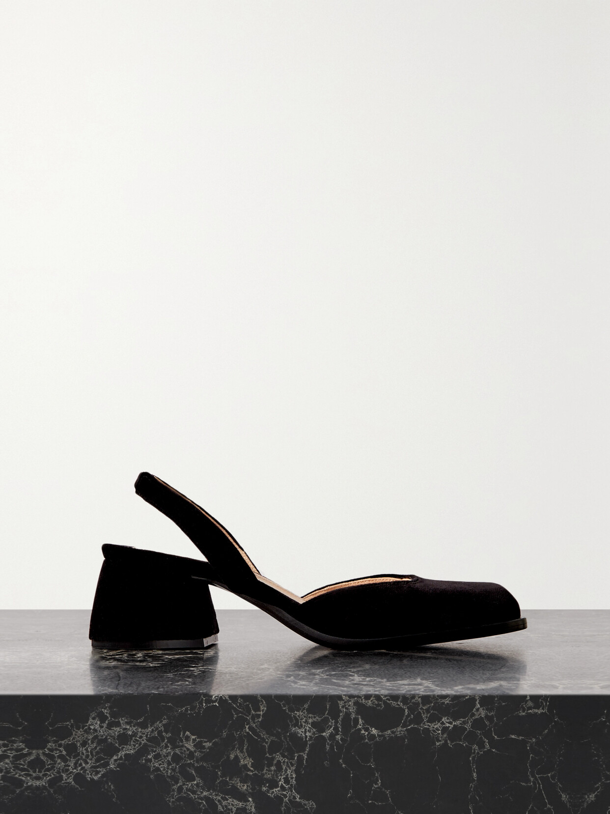 NODALETO - Bulla Jones Velvet Slingback Pumps - Black