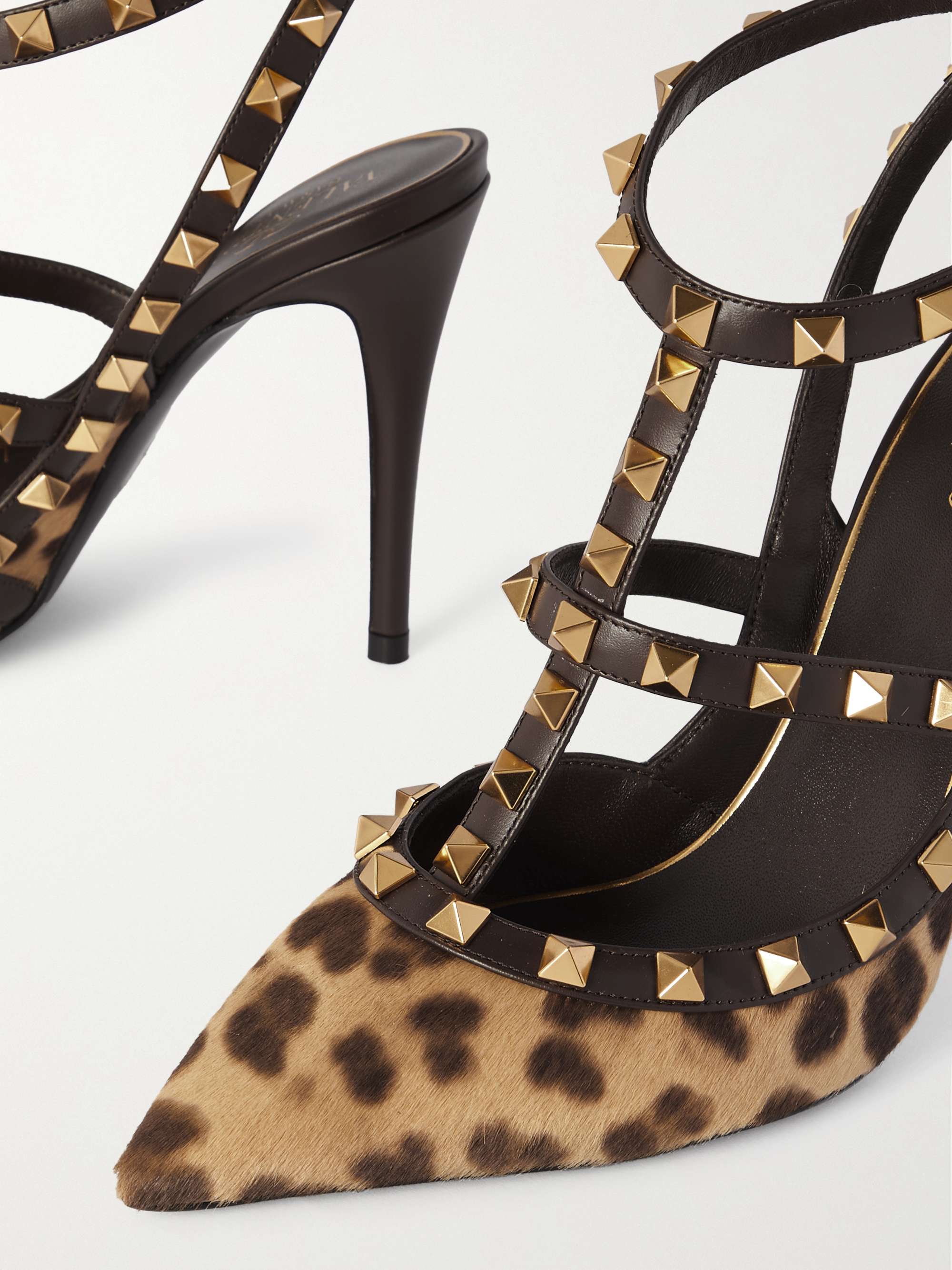 Eller senere Tilbagekaldelse acceptere VALENTINO GARAVANI Rockstud 100 leather-trimmed leopard-print calf hair  pumps | NET-A-PORTER