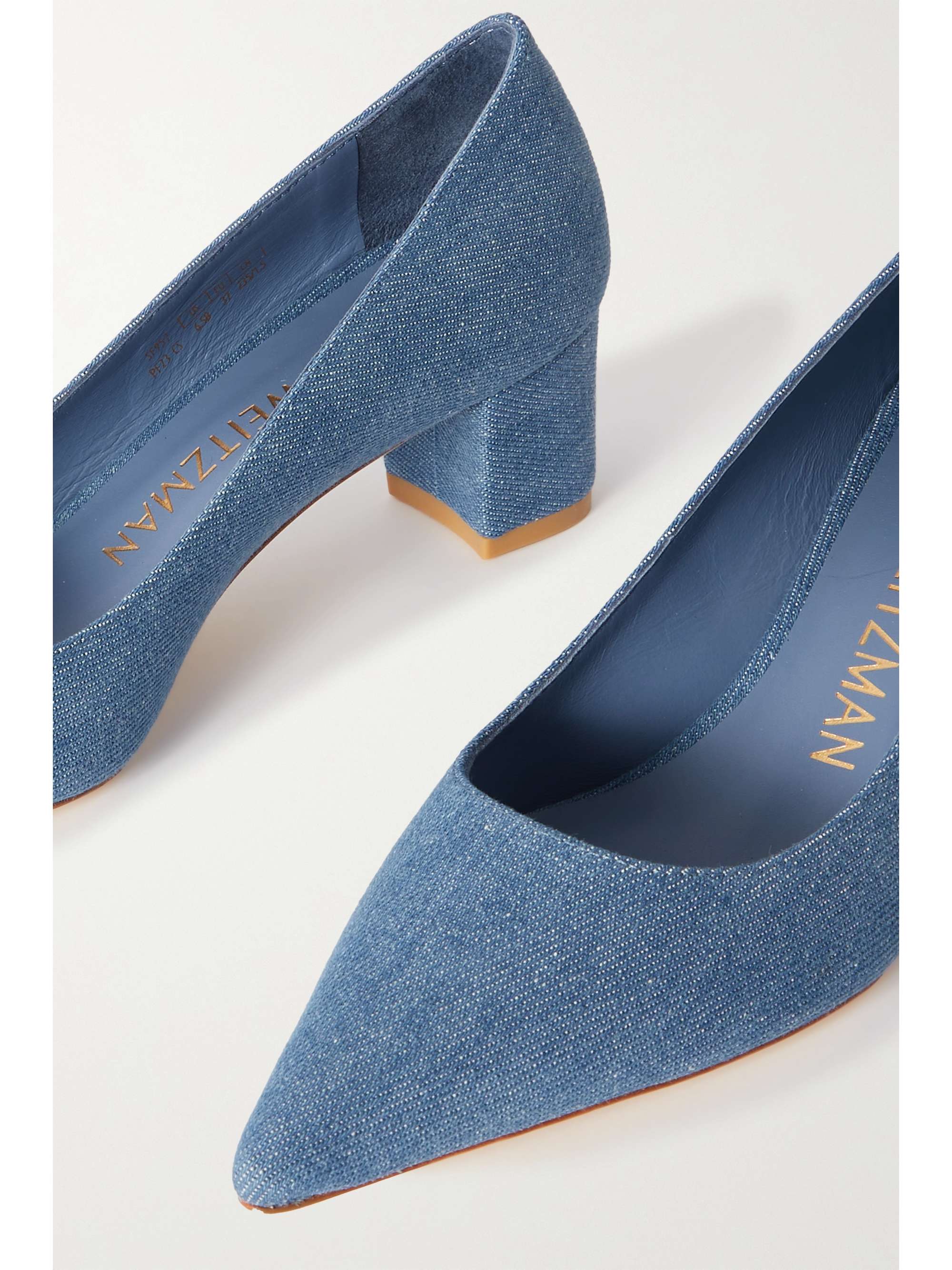 STUART WEITZMAN 