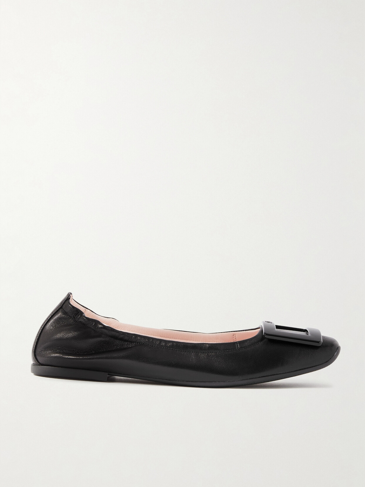 Shop Roger Vivier Viv Pockette Leather Ballet Flats In Black