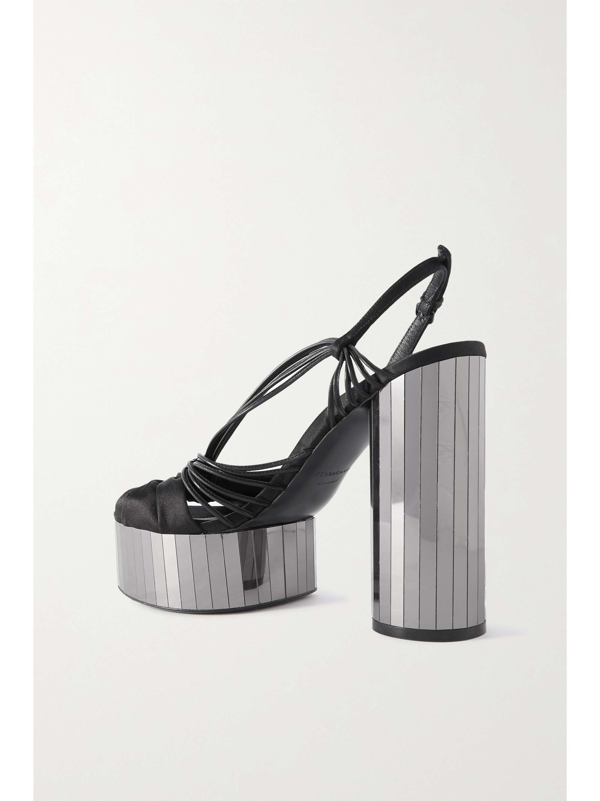 FERRAGAMO 