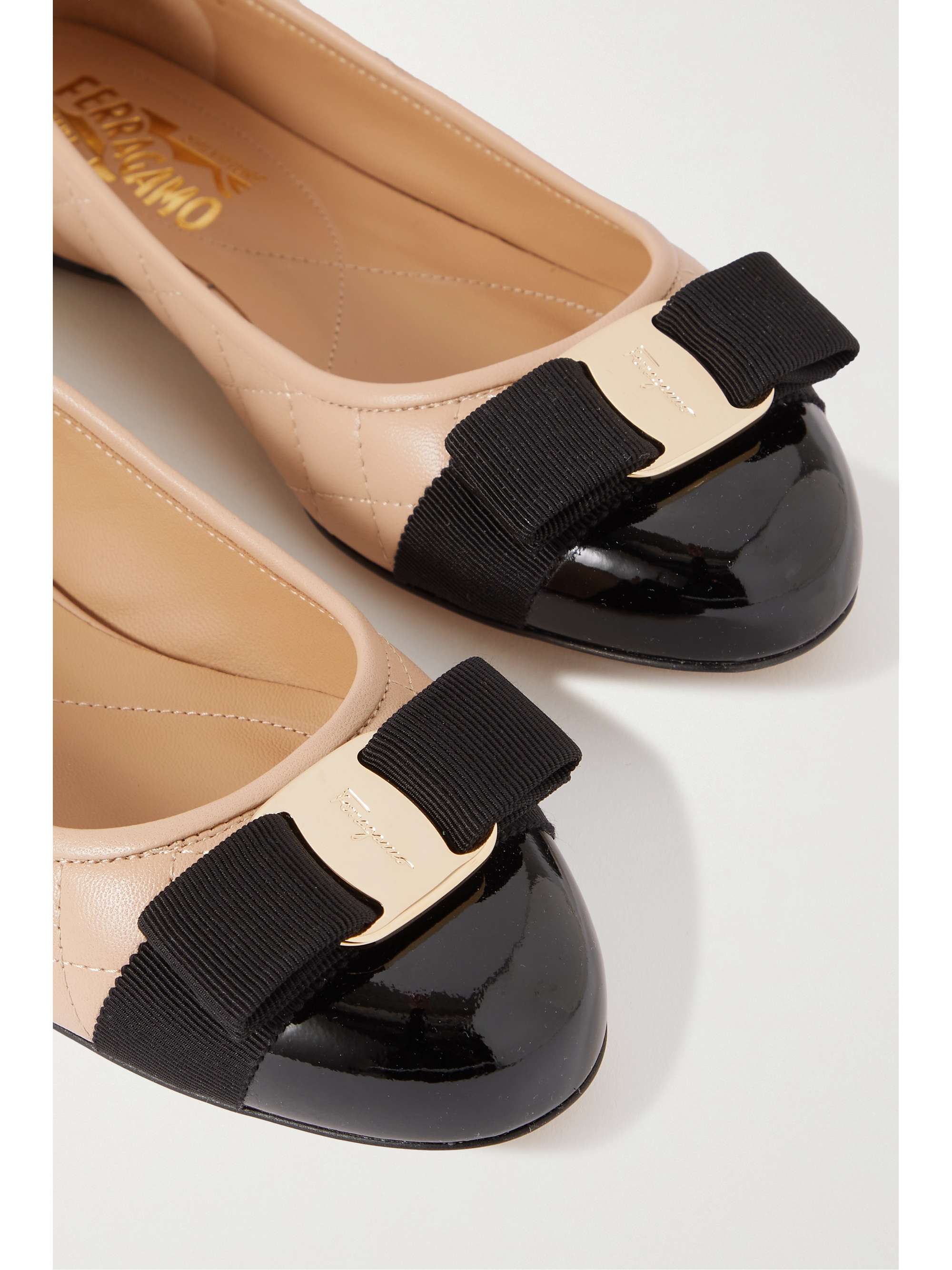 FERRAGAMO 