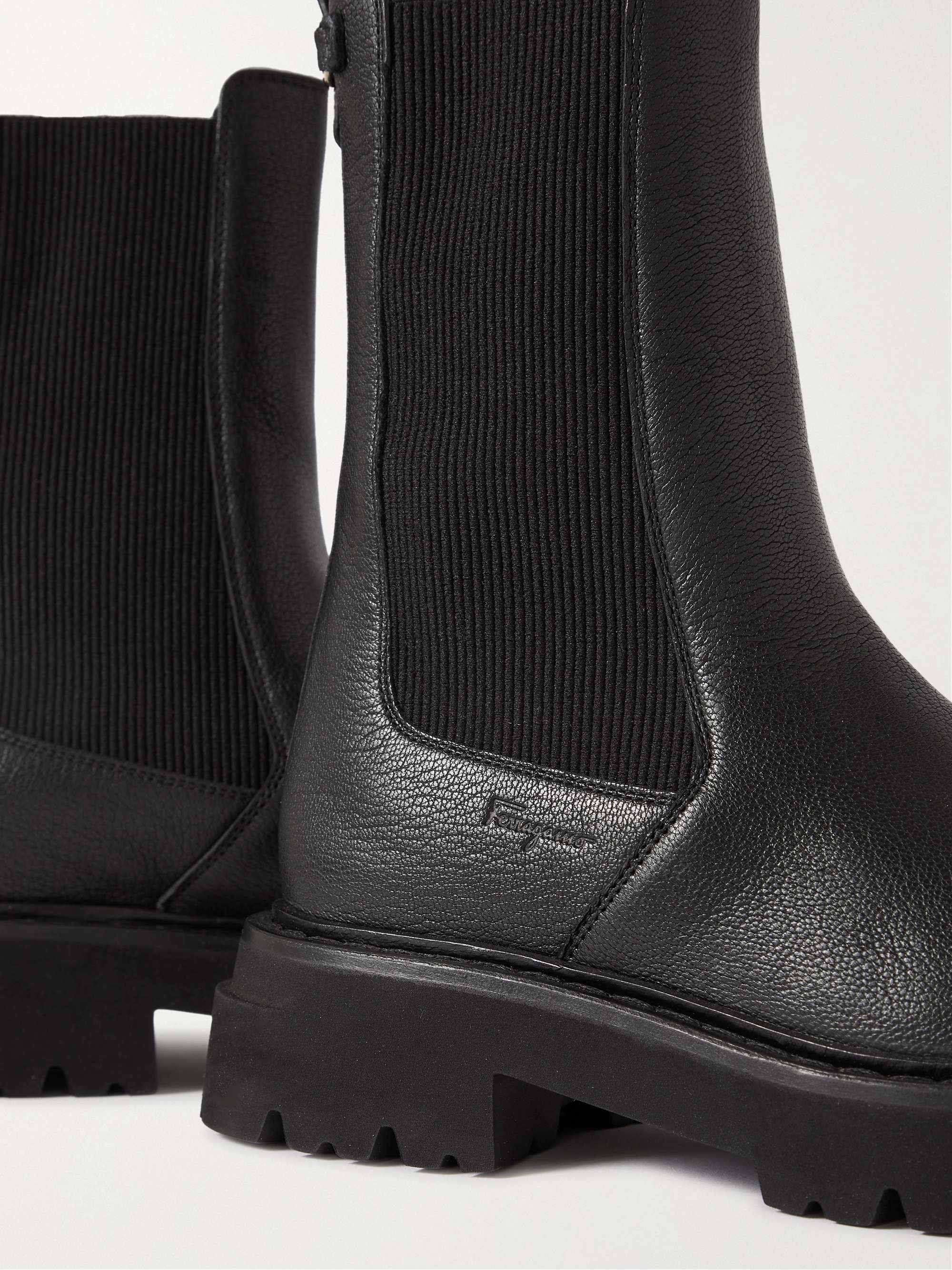 FERRAGAMO 