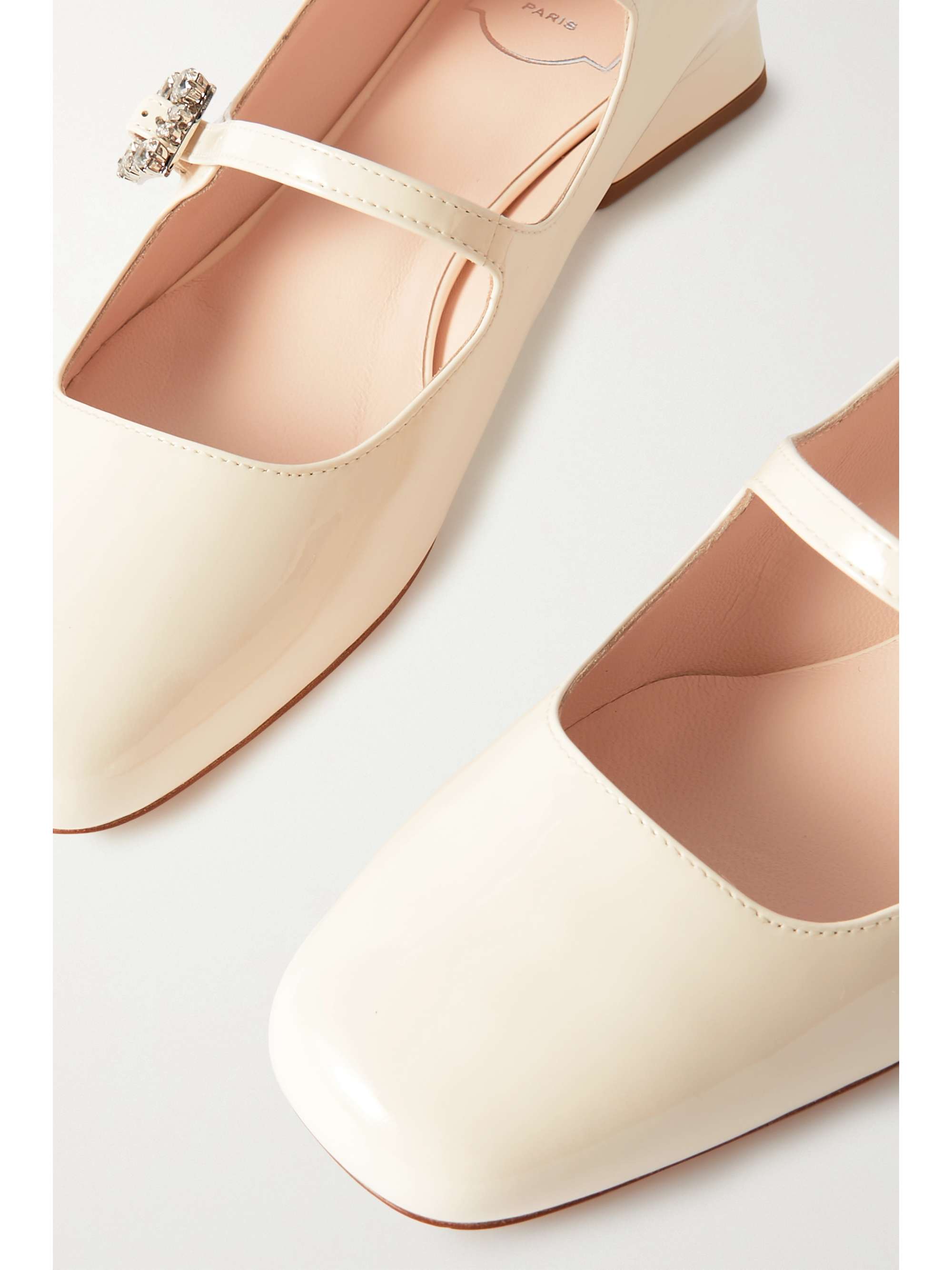 Tres vivier deals pumps