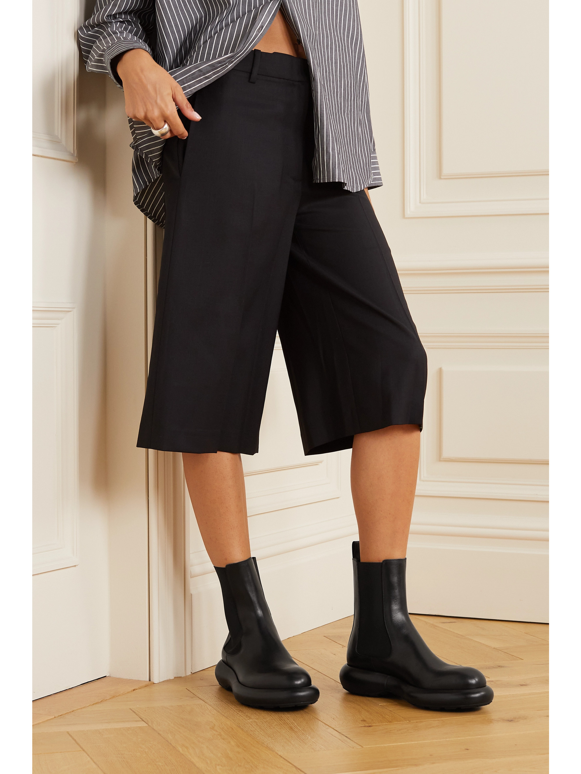 Jil Sander Leather Chelsea boots thumbnail