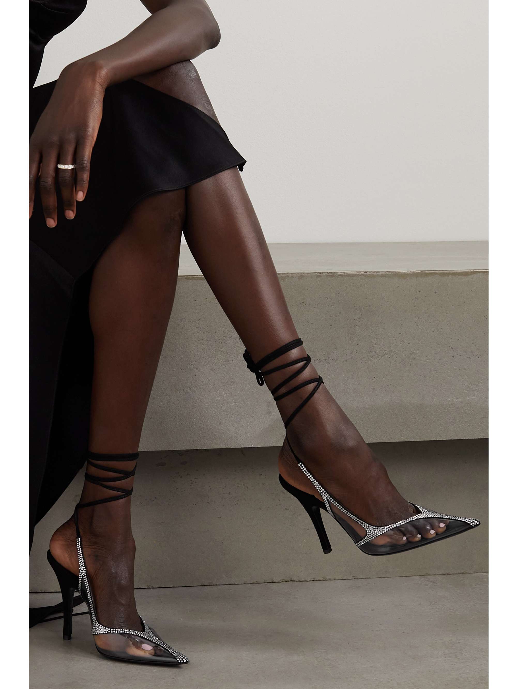 Venom crystal deals embellished pump