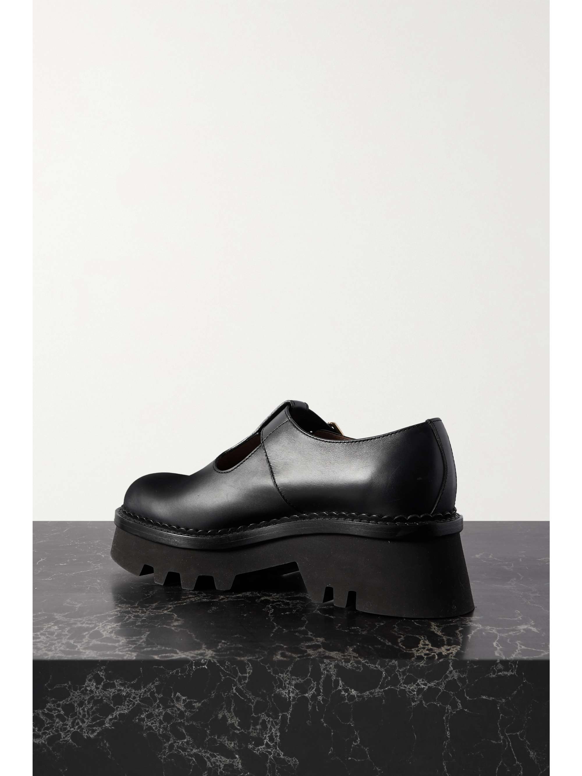 CHLOÉ Owena leather loafers