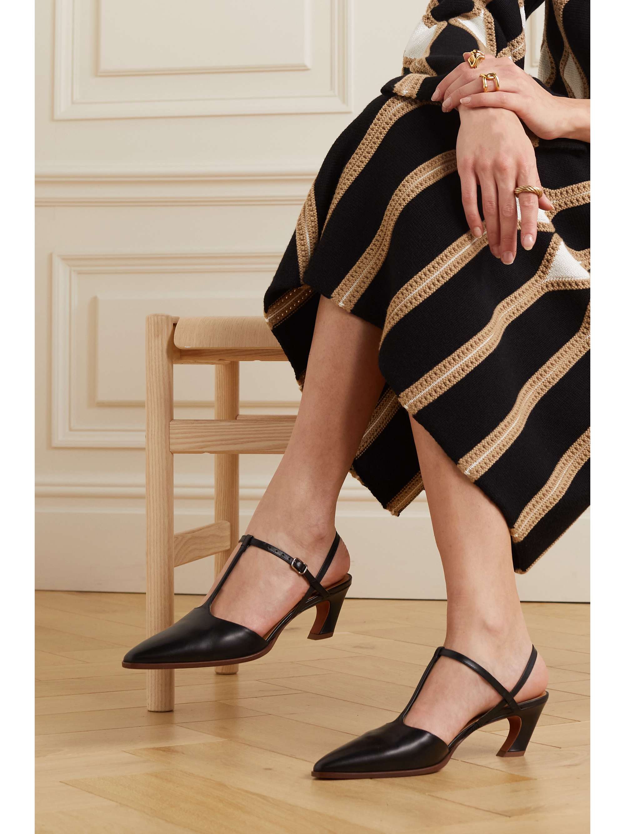 CHLOÉ leather Jane pumps | NET-A-PORTER