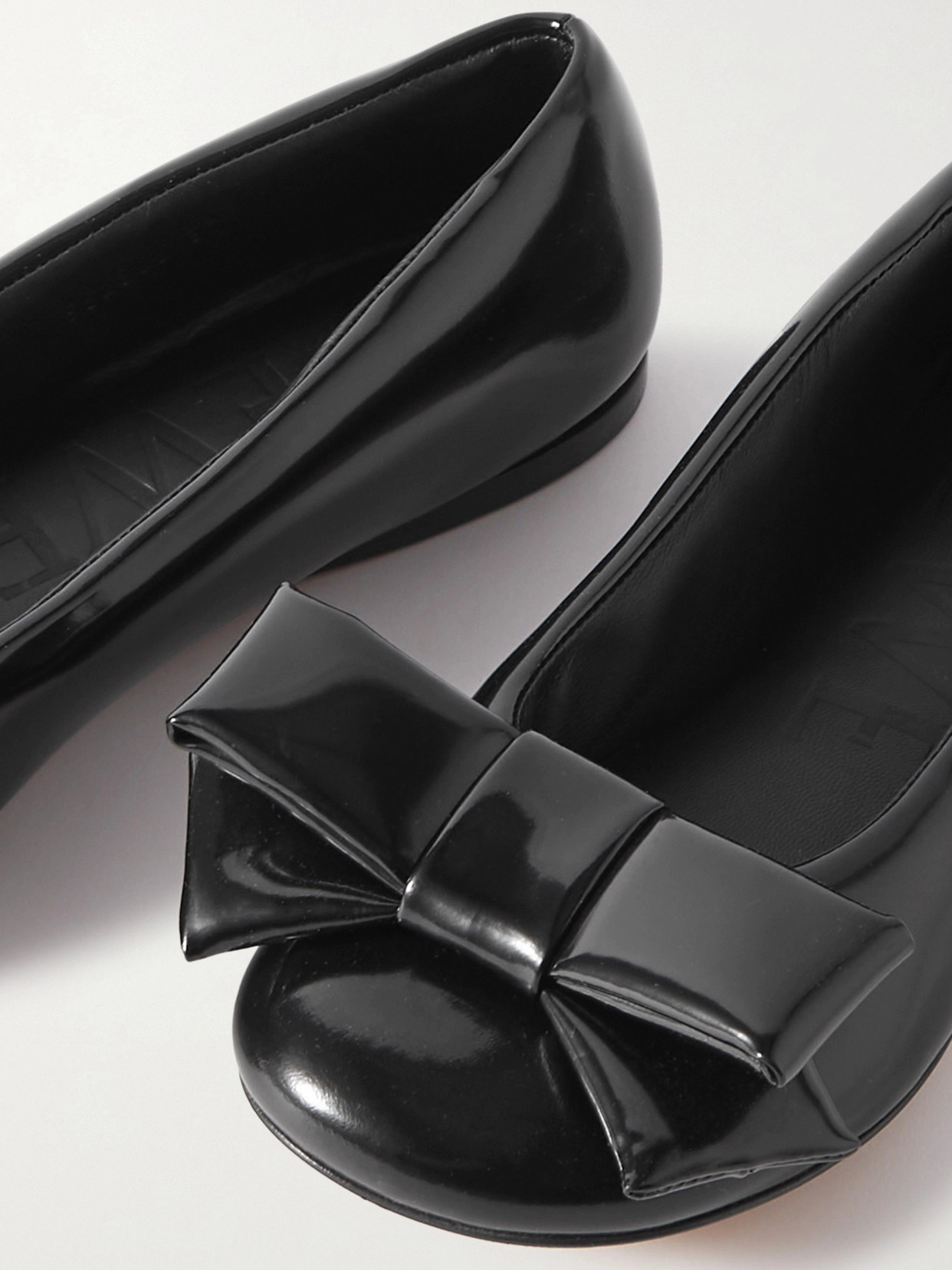 Shop Loewe Puffy Bow-detailed Glossed-leather Ballet Flats In Black