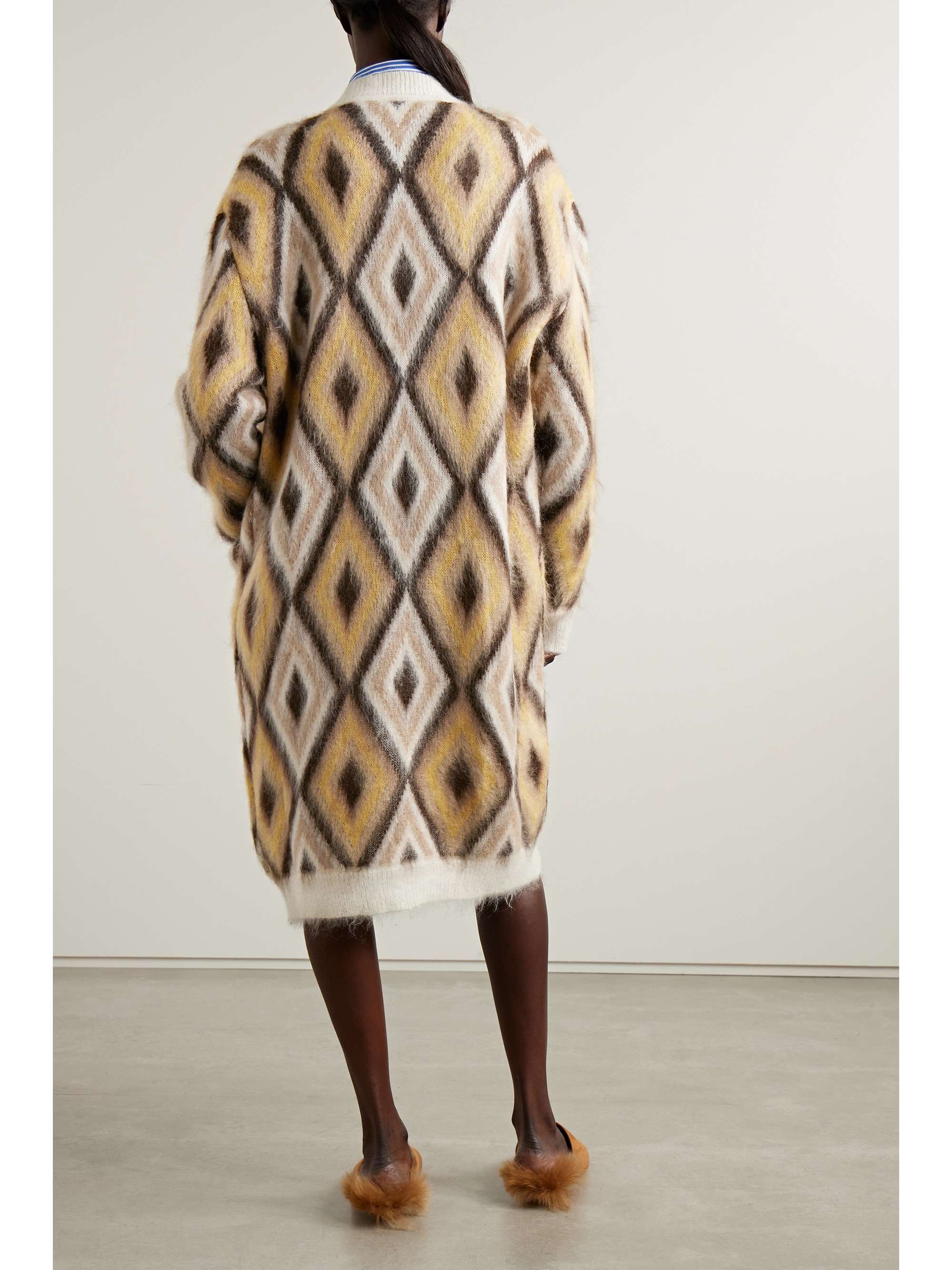 ETRO 