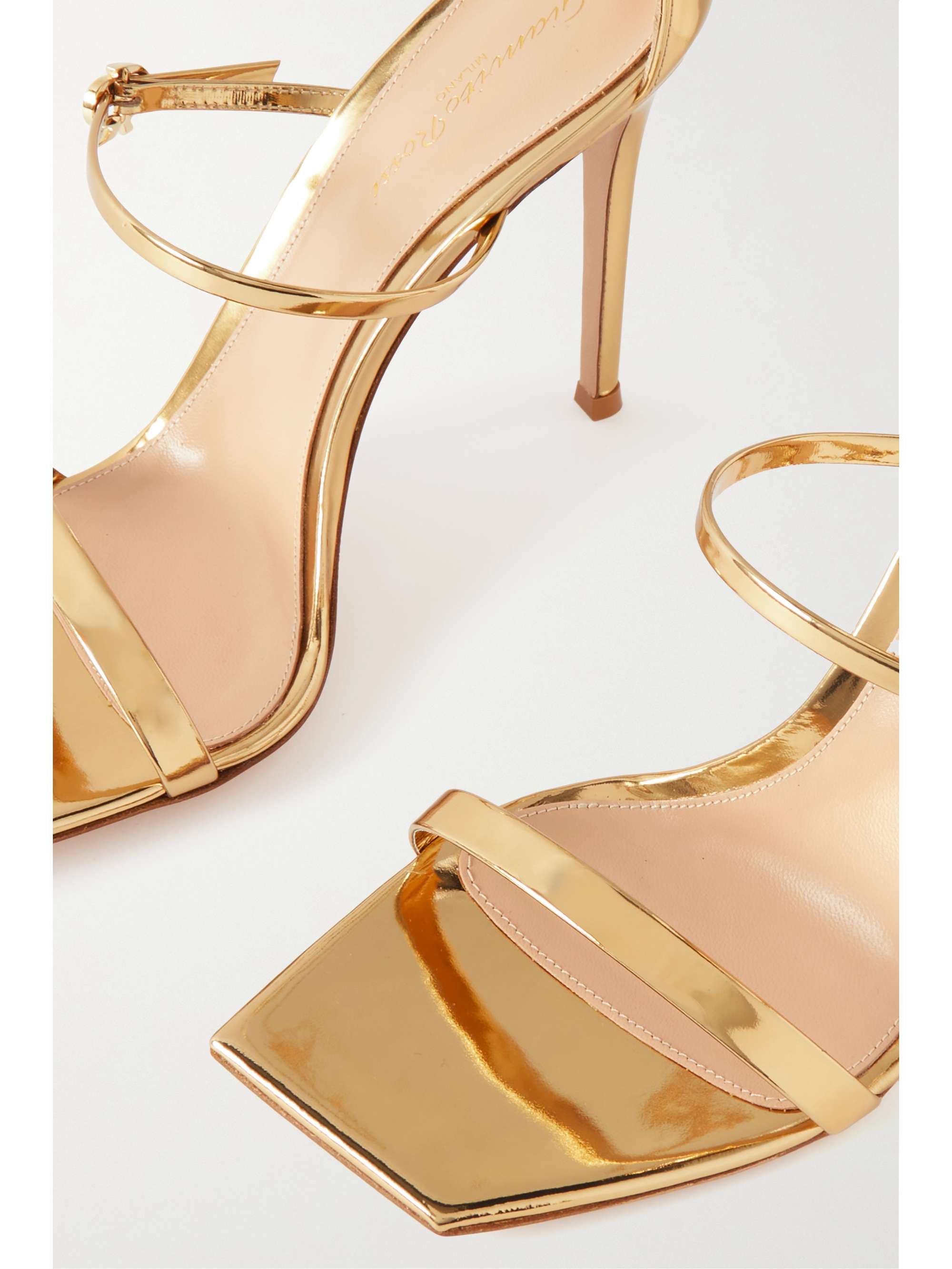GIANVITO ROSSI 