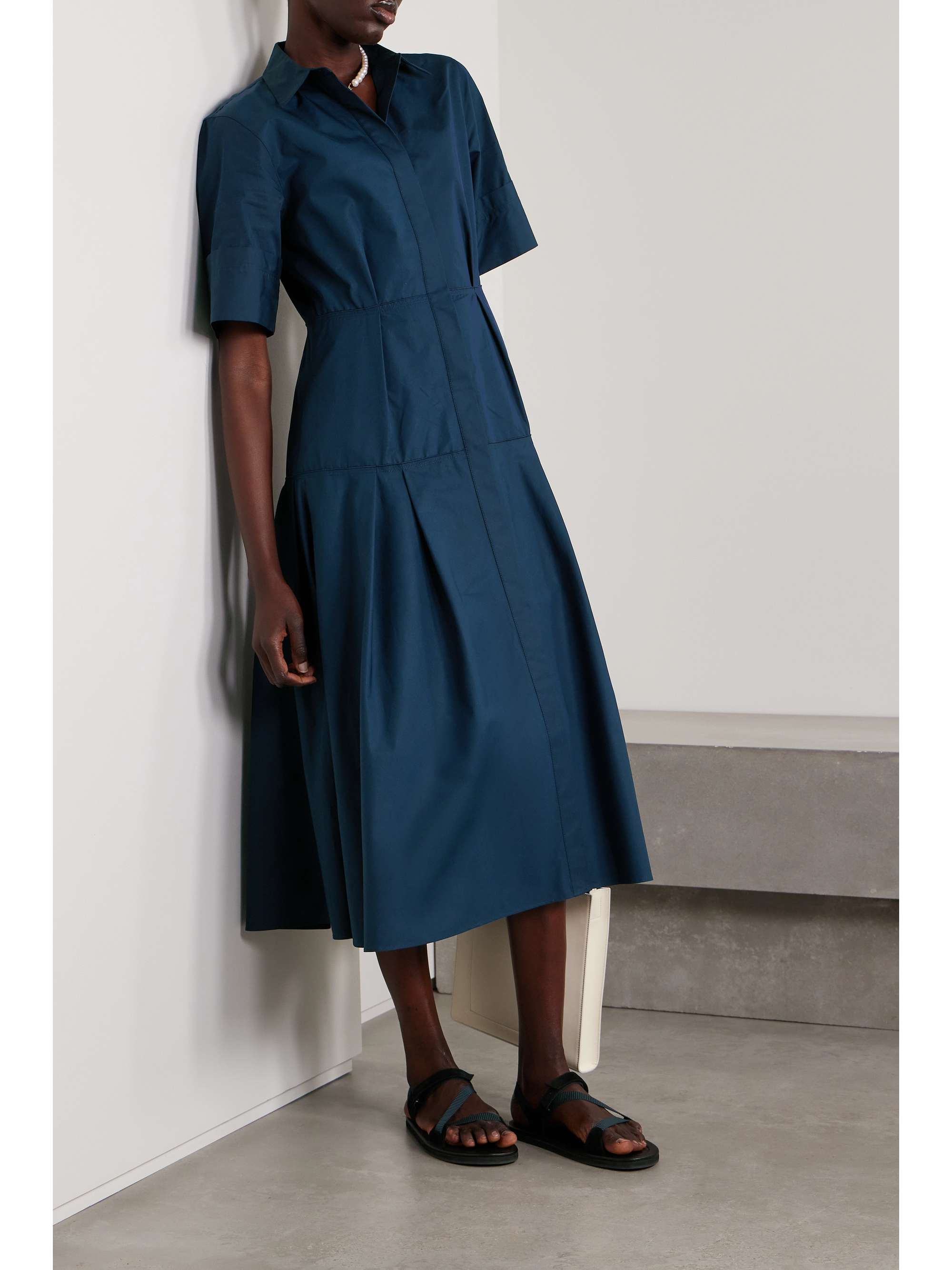 LAFAYETTE 148 