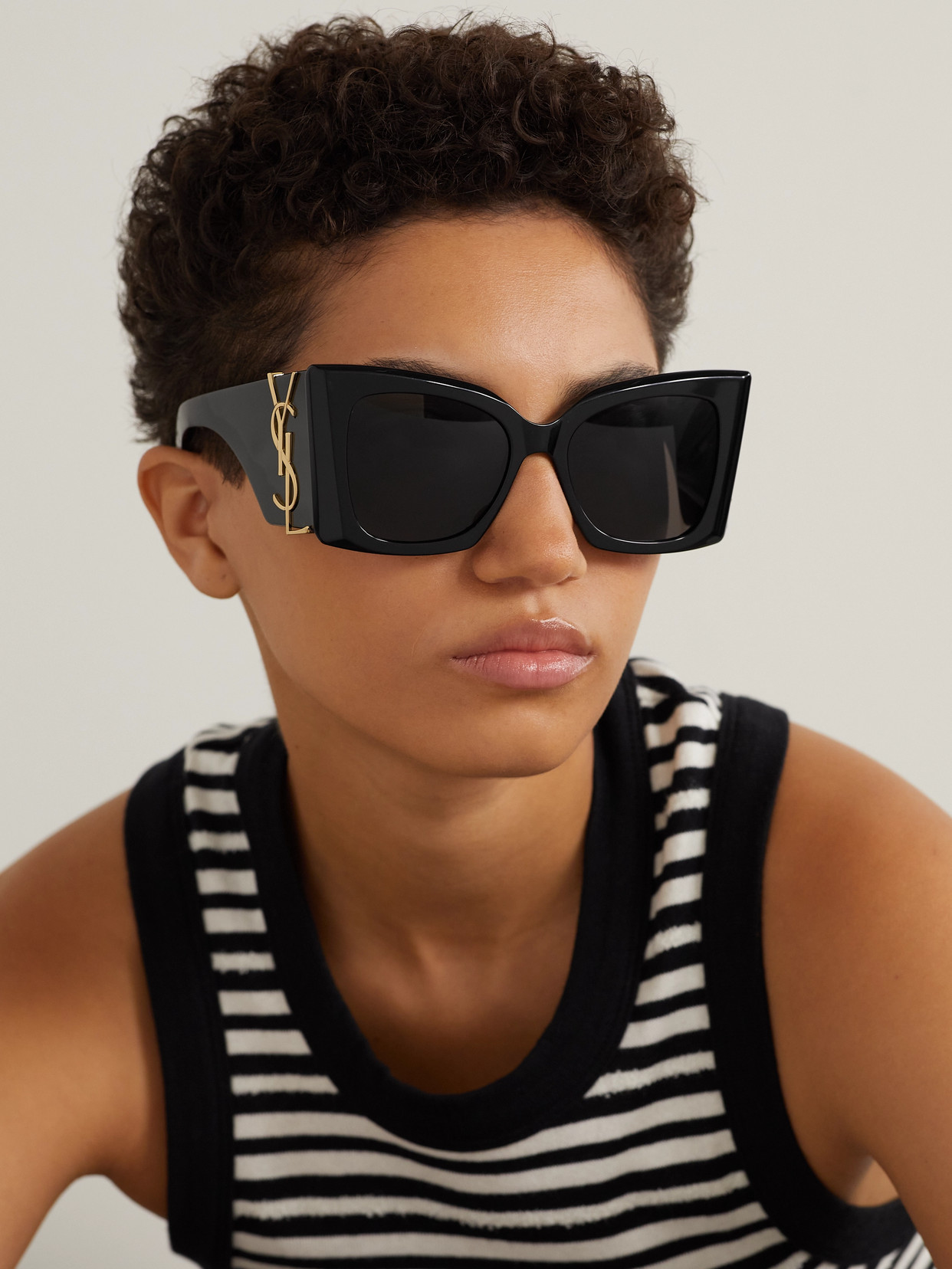 Saint Laurent Blaze Oversized Cat-eye Acetate Sunglasses In Black