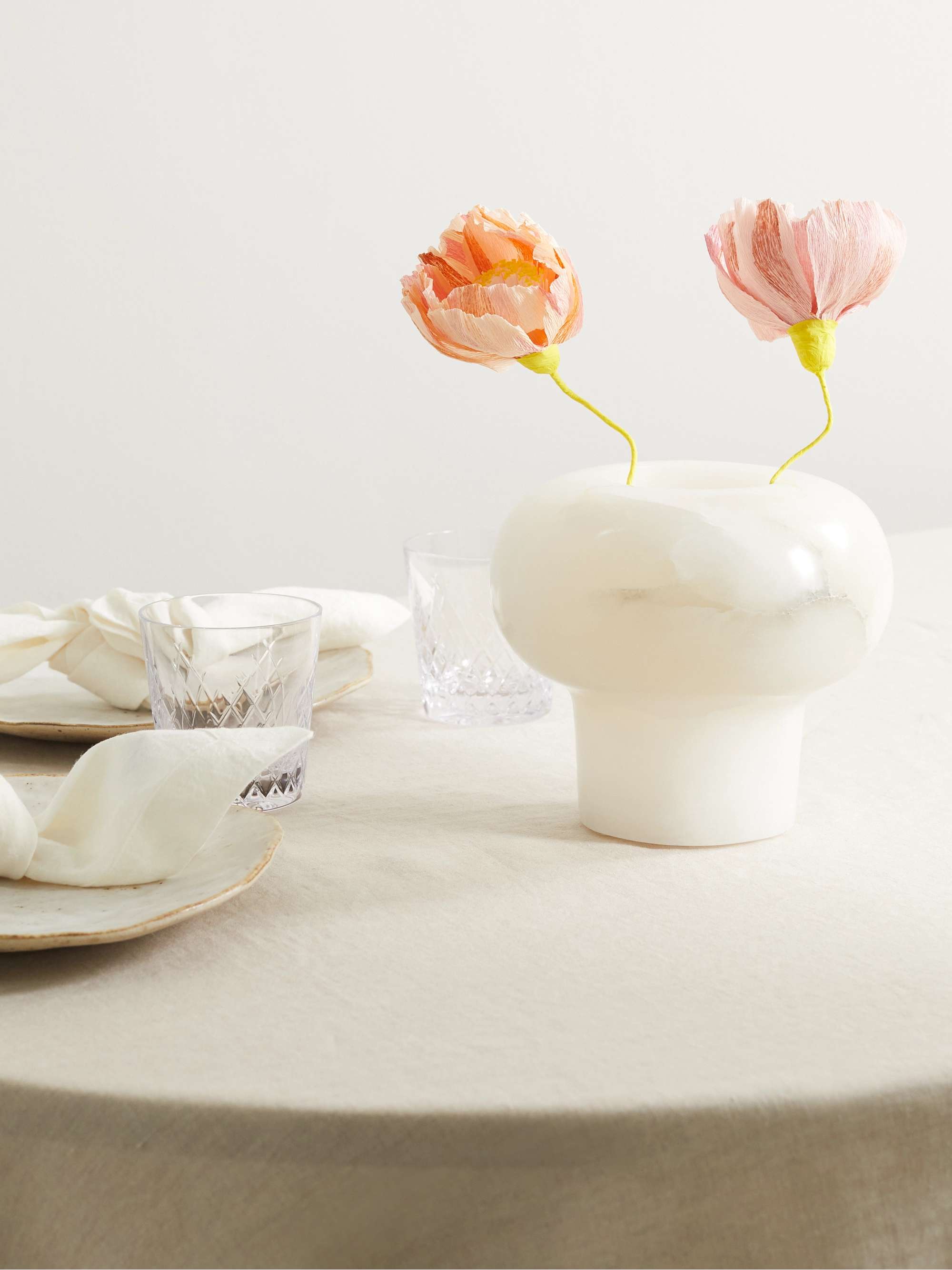 SOHO HOME Ava alabaster vase