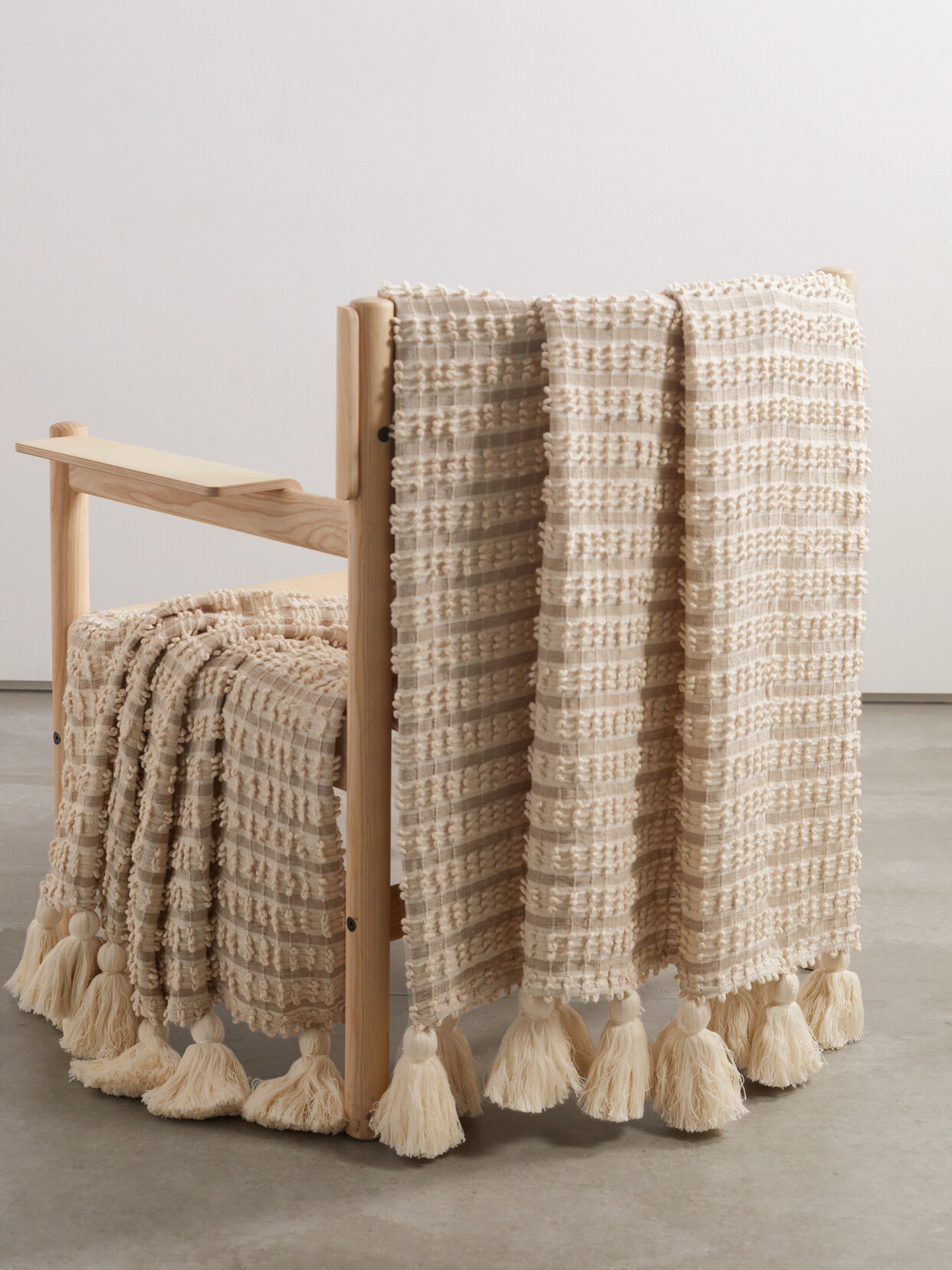 Soho Home - Cassia Tasseled Cotton Throw - Cream