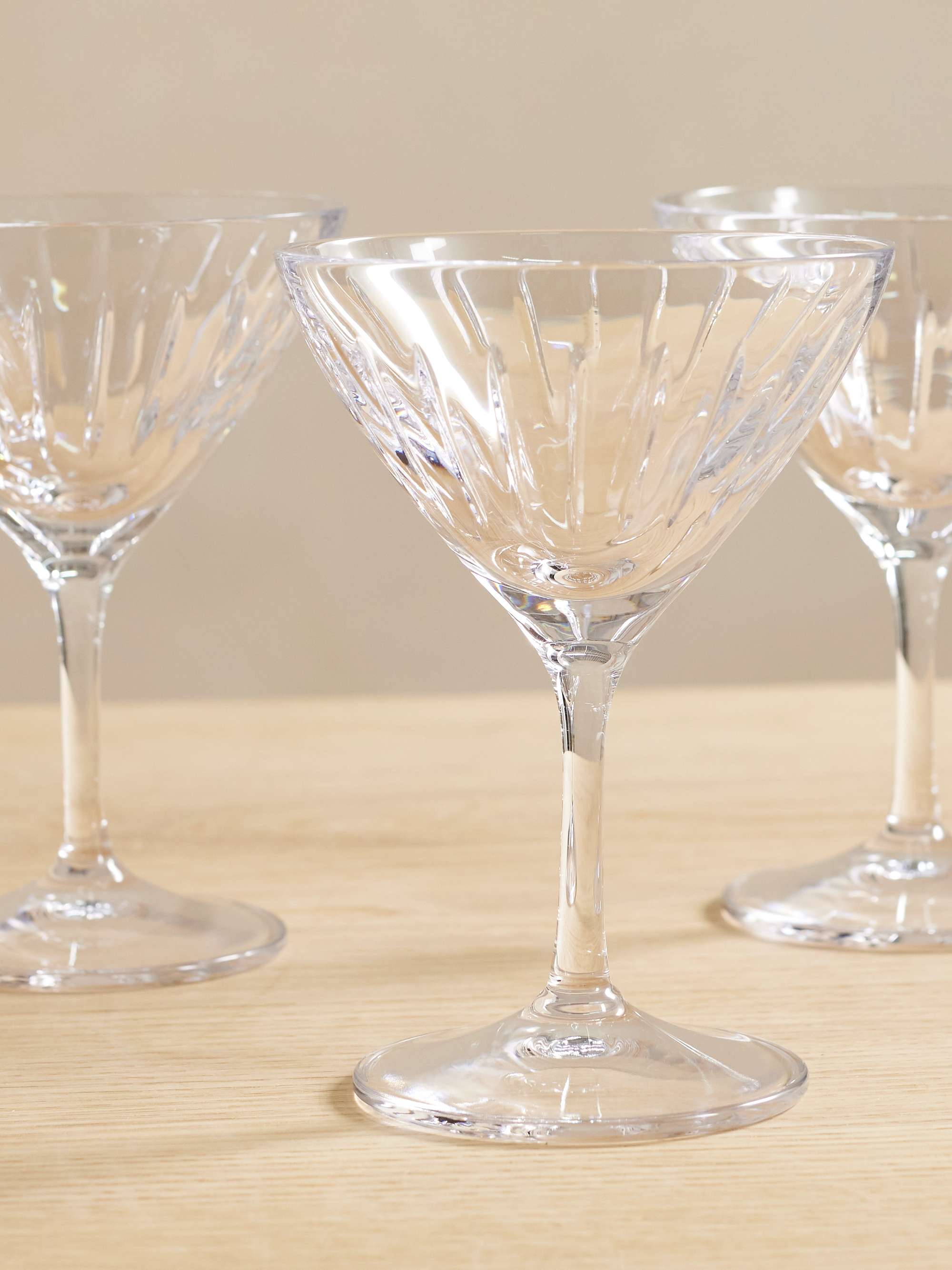 SOHO HOME Roebling set of four cut crystal cocktail coupes
