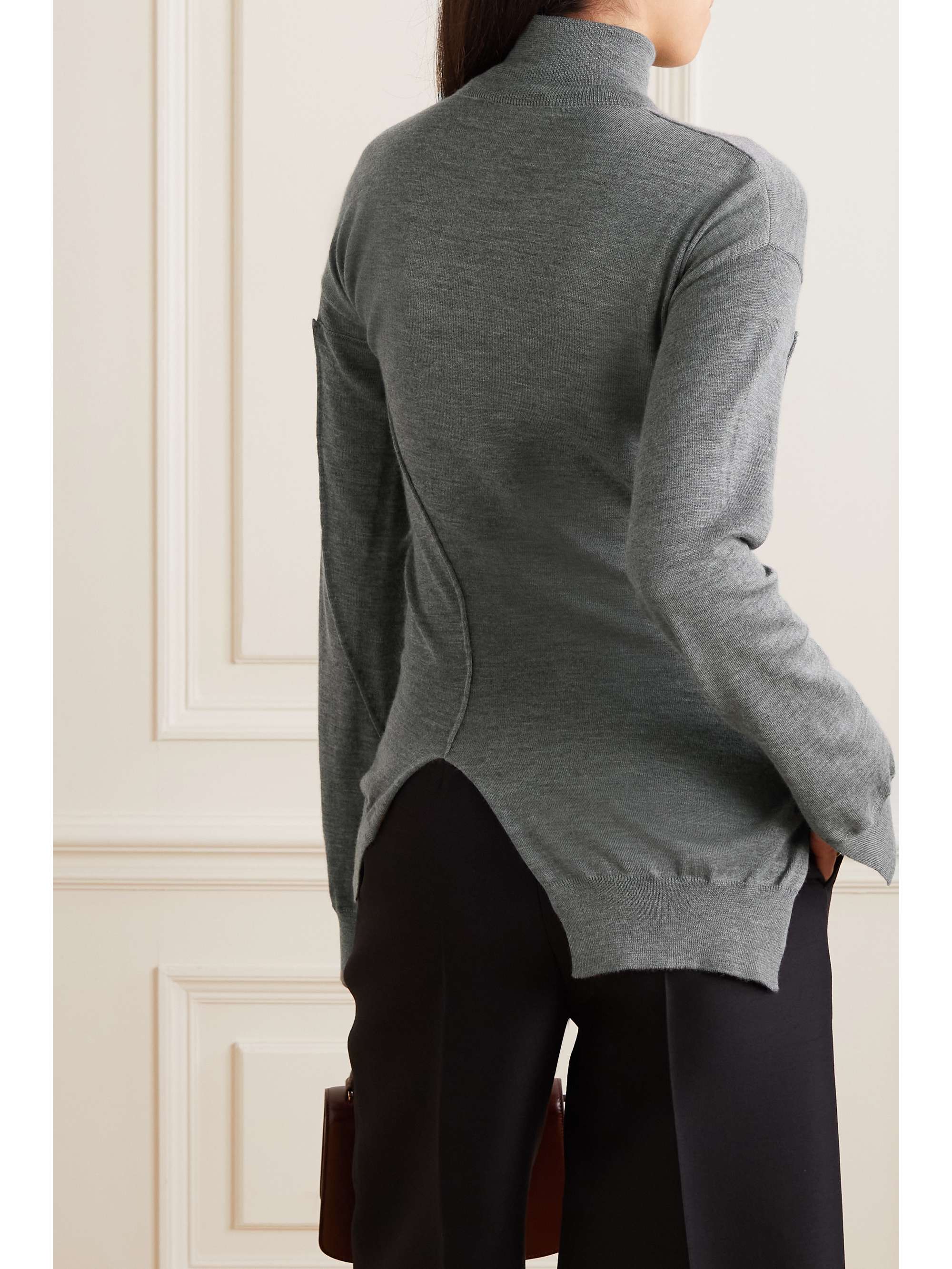 THE ROW Nomi cutaway cashmere turtleneck sweater