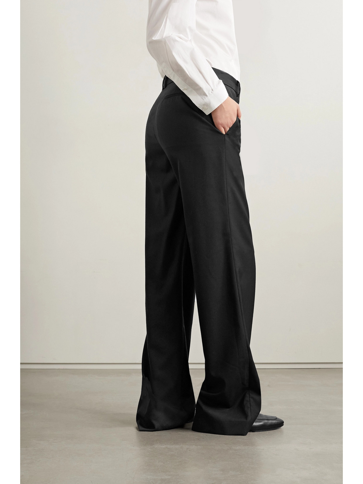 The Row Bufus Fine Cold Wool Straight Pants In Black