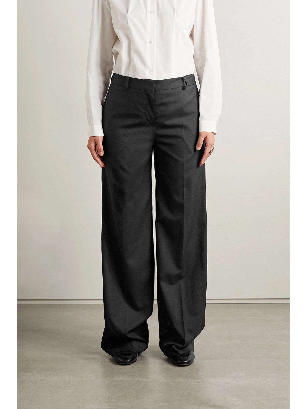 The Row Bufus Fine Cold Wool Straight Pants In Black