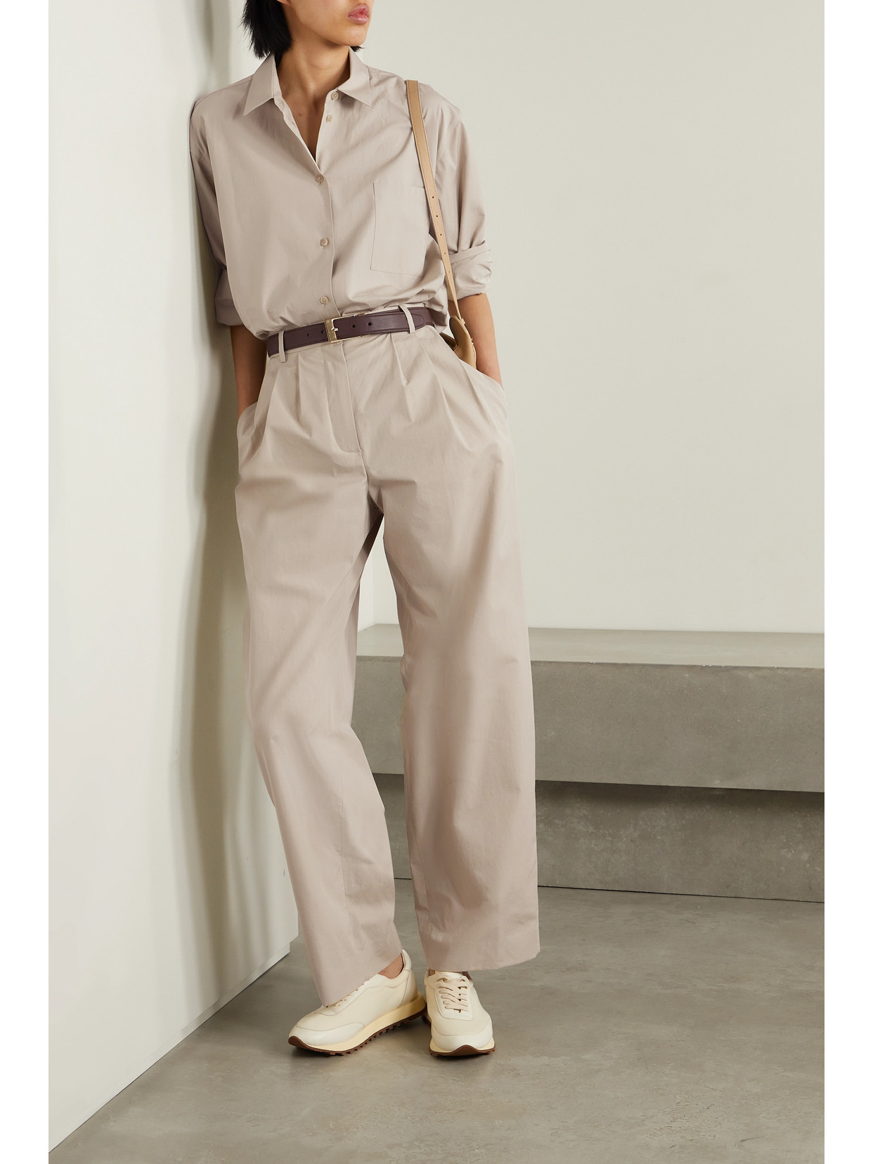 The Row Bufus Pleated Cotton-poplin Straight-leg Pants In Gray