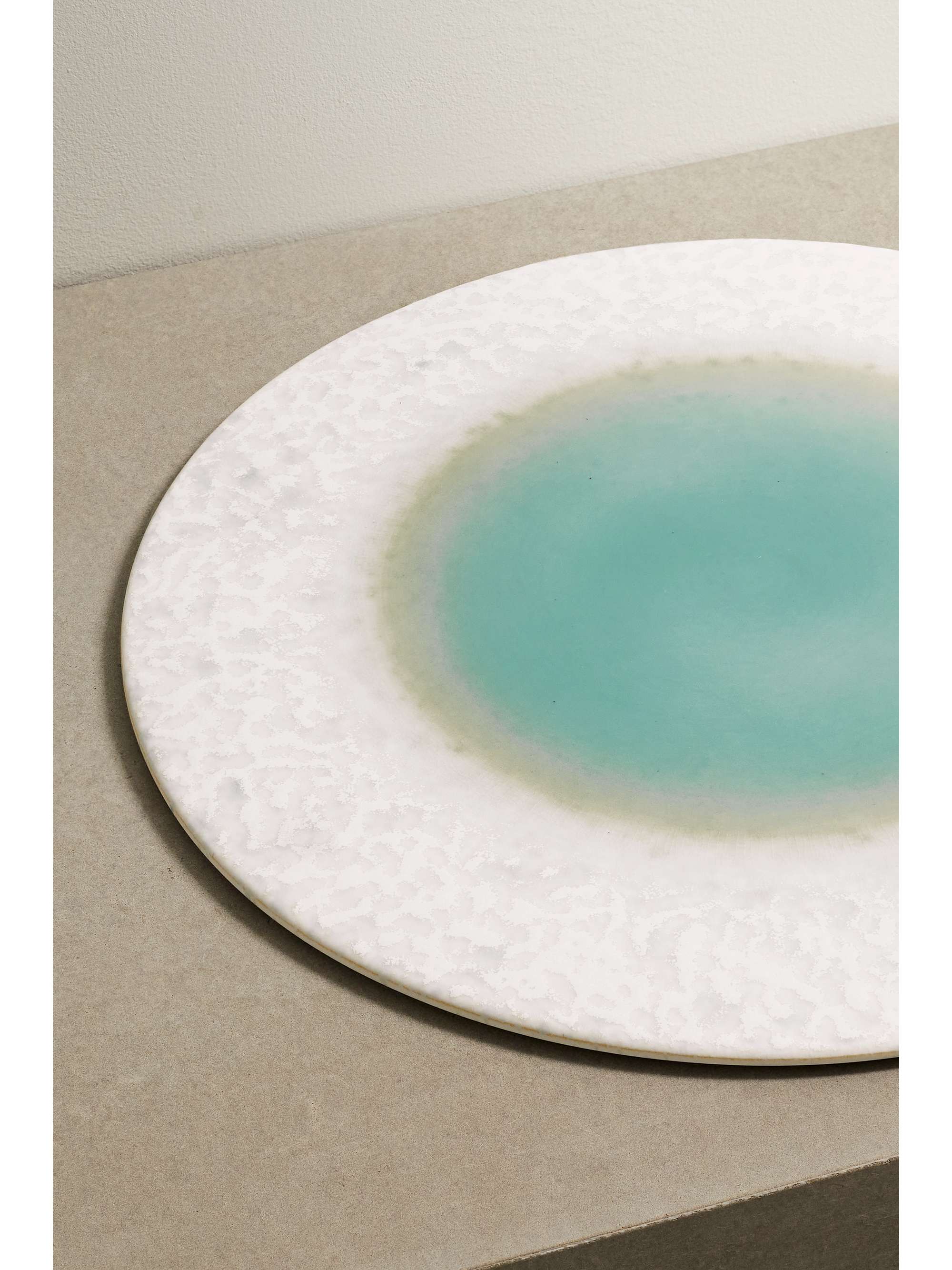 L'OBJET Terra 37cm porcelain charger plate