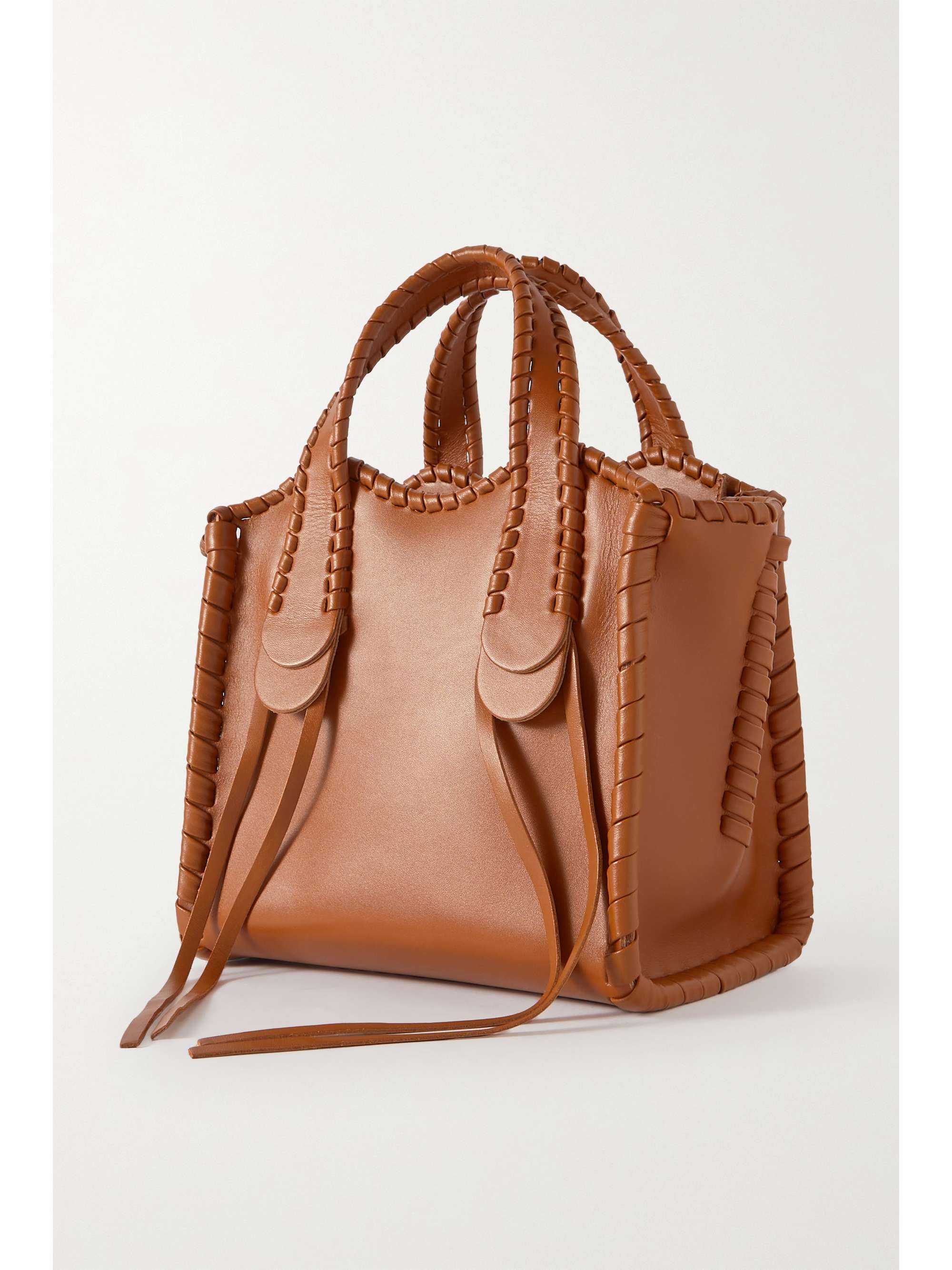 CHLOÉ 