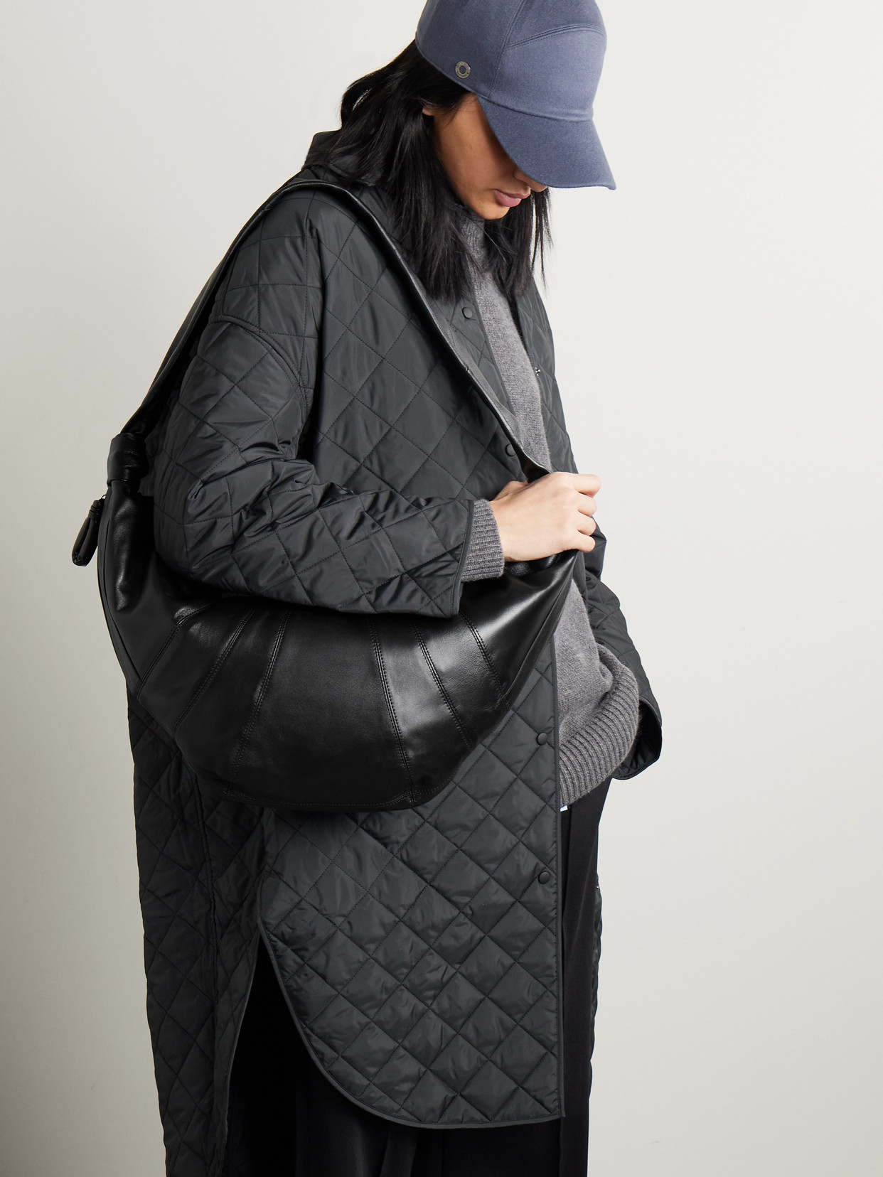 Lemaire Croissant Large Paneled Leather Shoulder Bag In Black