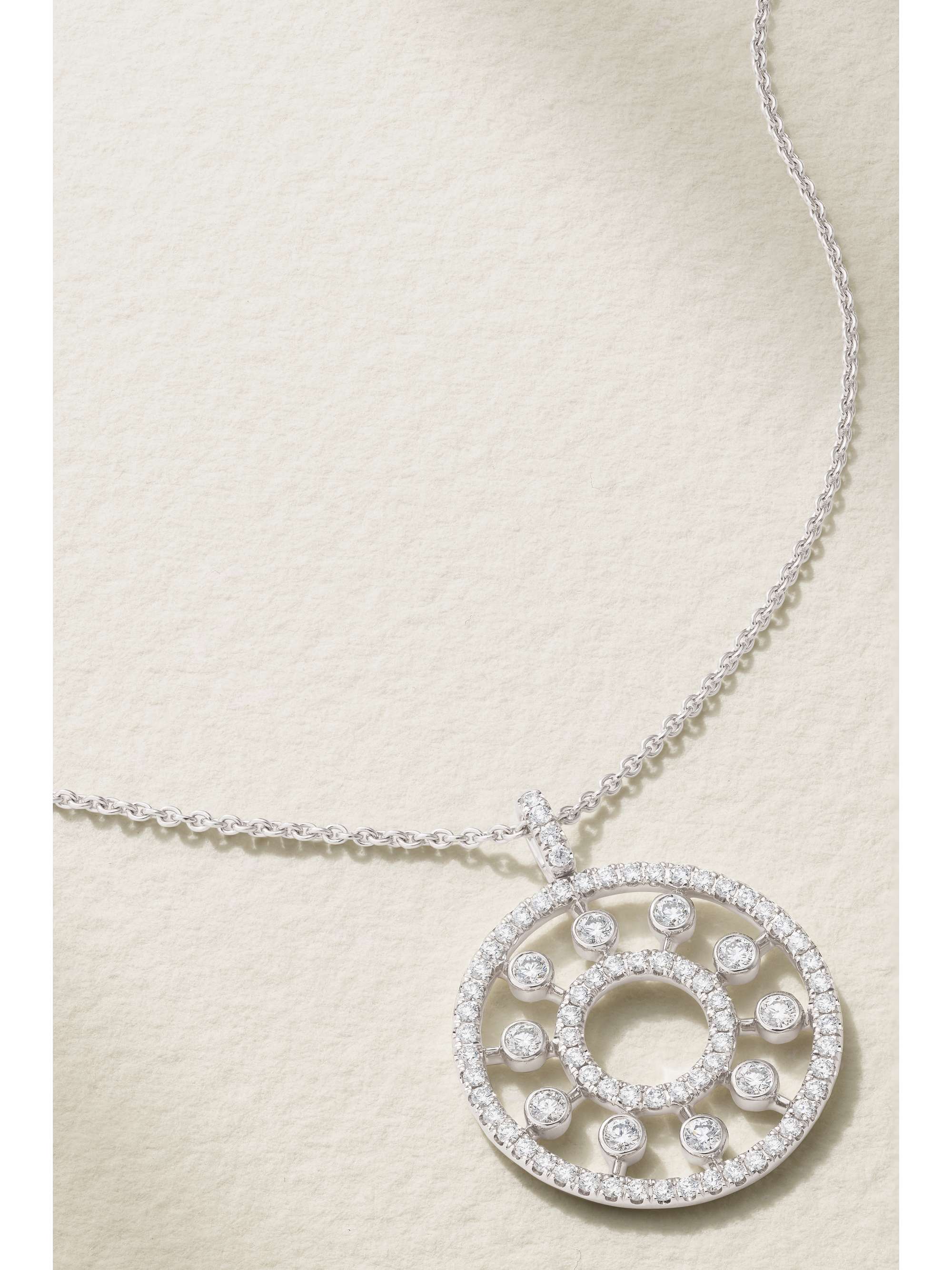 DE BEERS Dewdrop Medallion 18-karat white gold diamond necklace