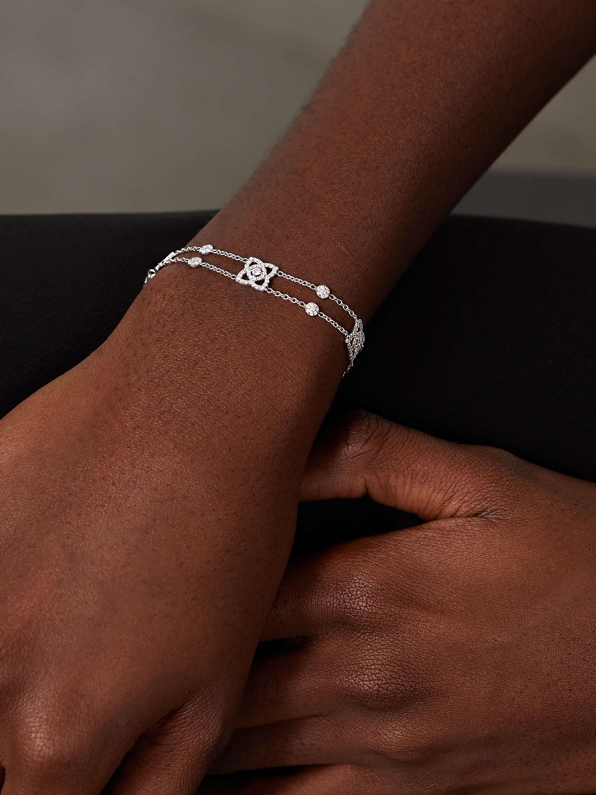 DE BEERS Enchanted Lotus 18-karat white gold diamond bracelet