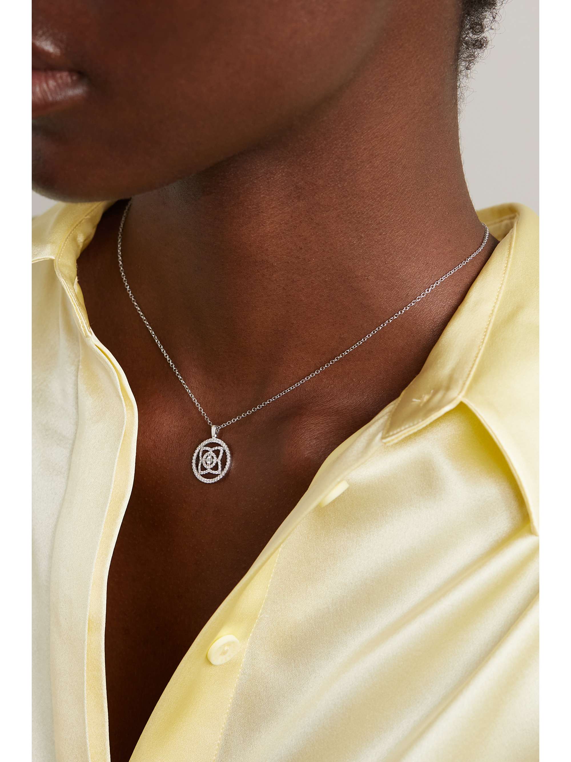 DE BEERS Enchanted Lotus 18-karat white gold diamond necklace
