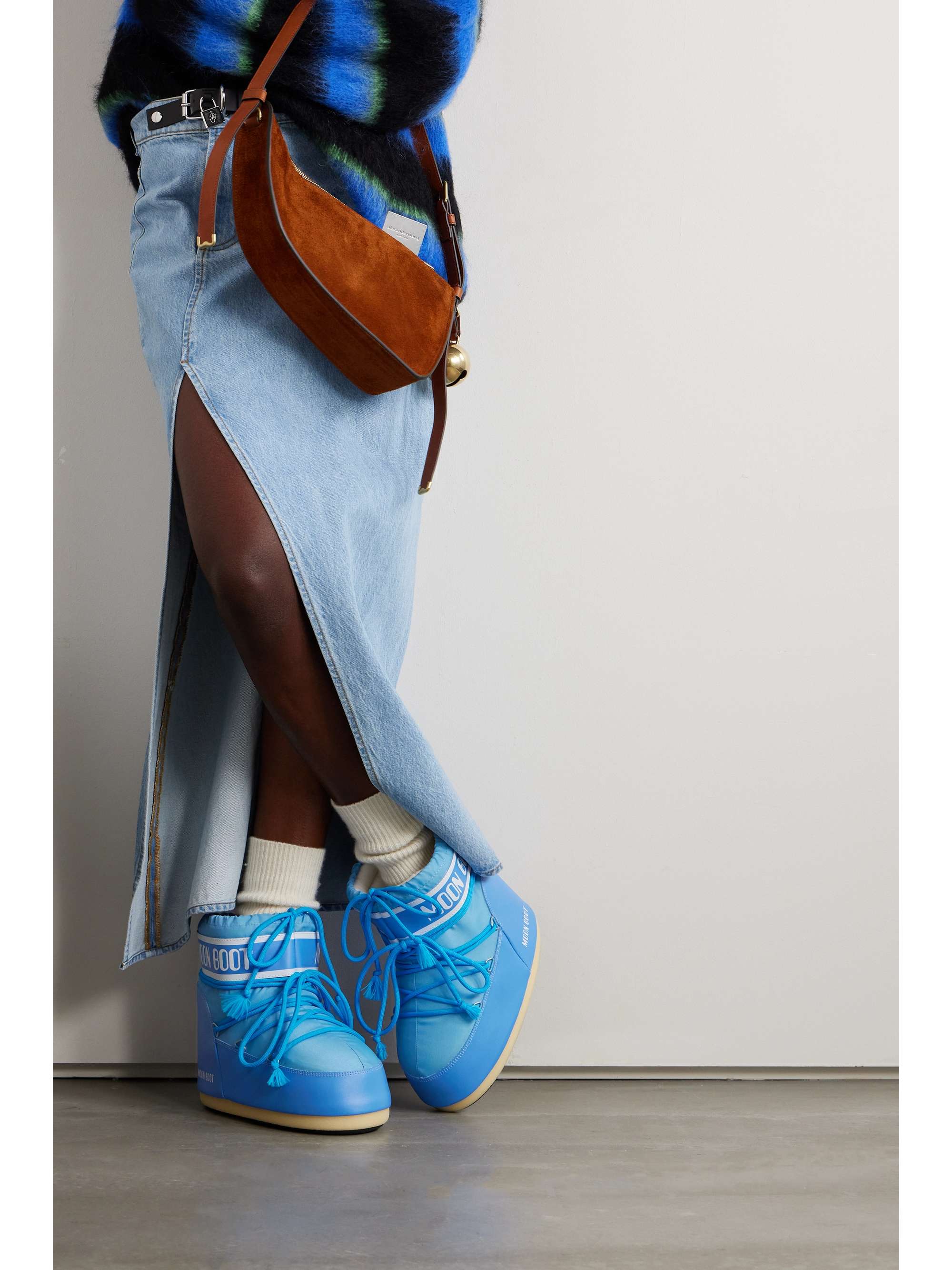 Blue moon boots shop