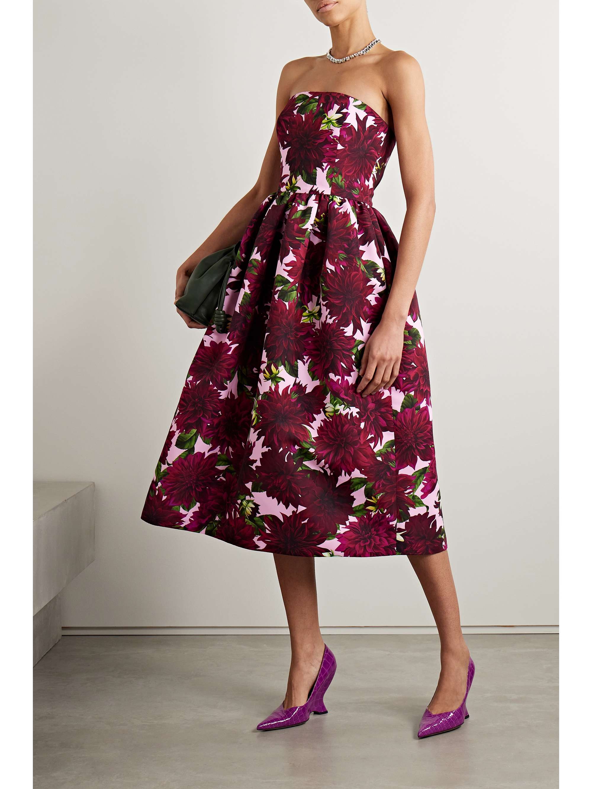 OSCAR DE LA RENTA 
