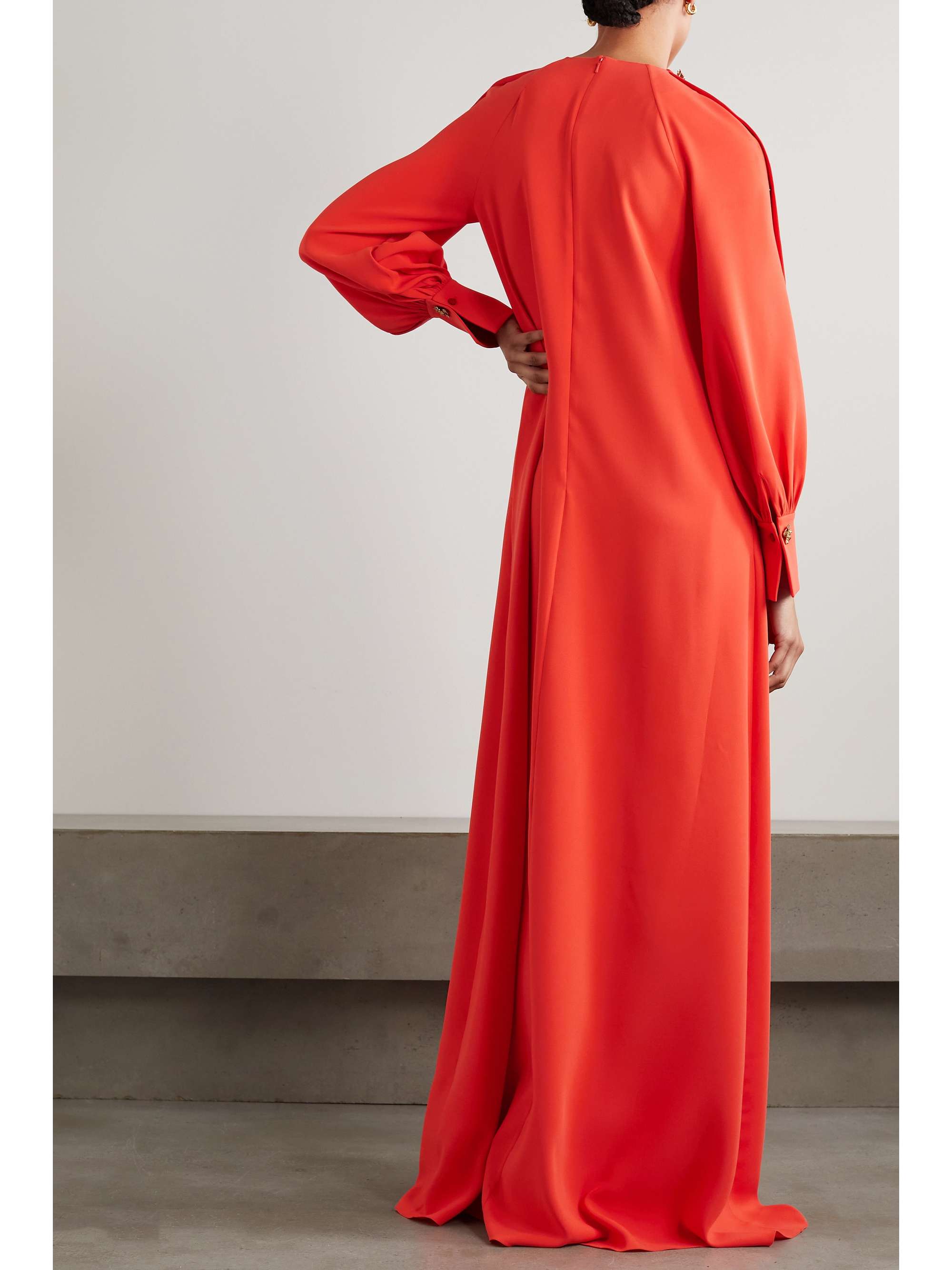 OSCAR DE LA RENTA Embellished silk-blend crepe gown | NET-A-PORTER