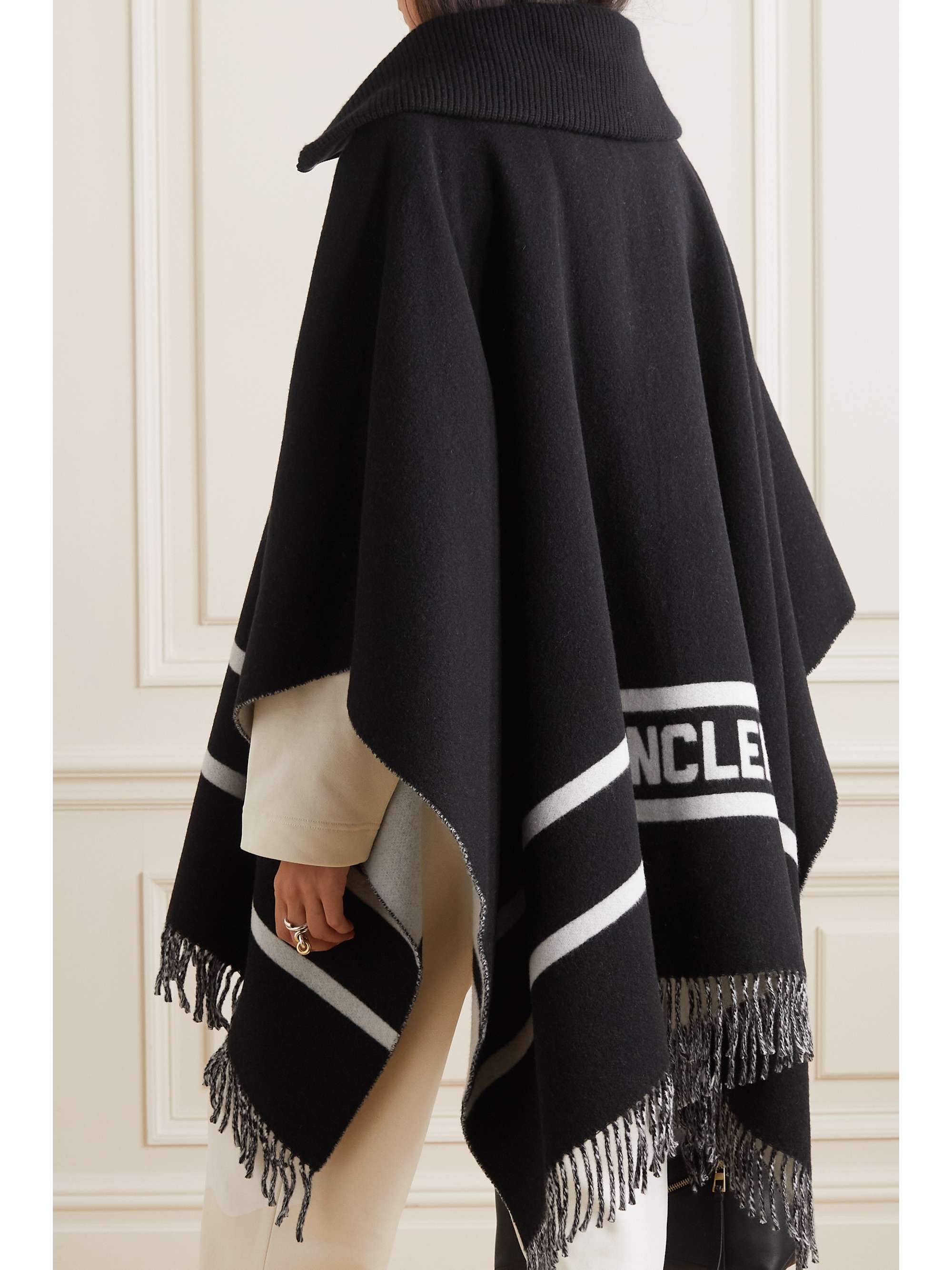 MONCLER 