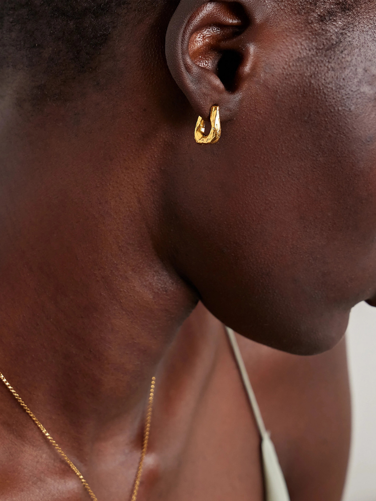 Alighieri The Mini Link Of Wanderlust Gold-plated Earrings In Gold