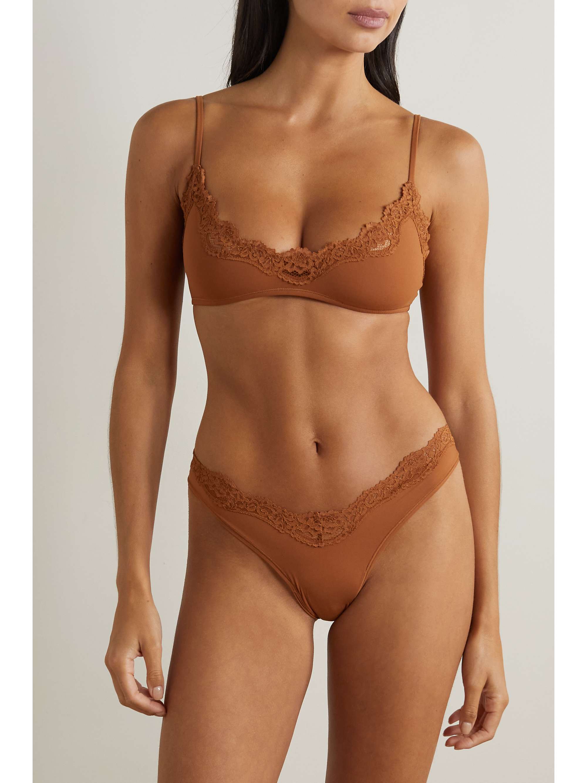 SKIMS Fits Everybody lace-trimmed stretch-jersey thong – Neon Rose – String aus Stretch-Jersey mit Spitzenbesätzen