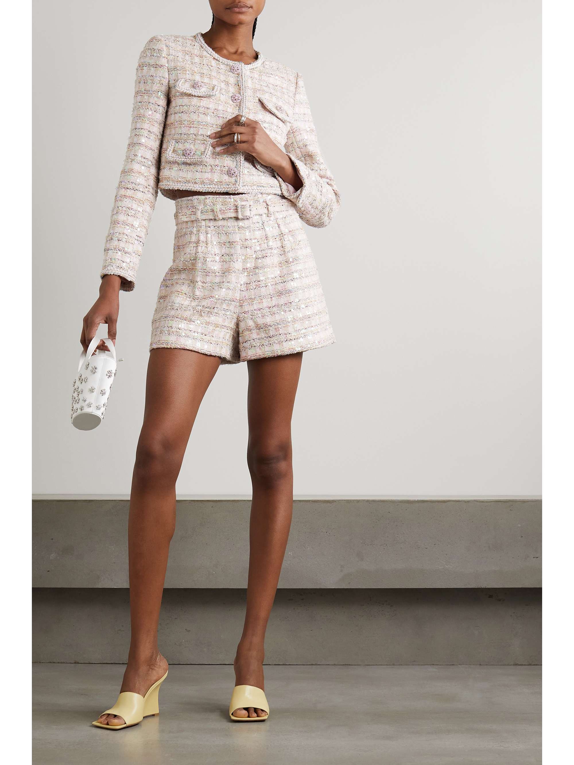 Chanel online tweed shorts