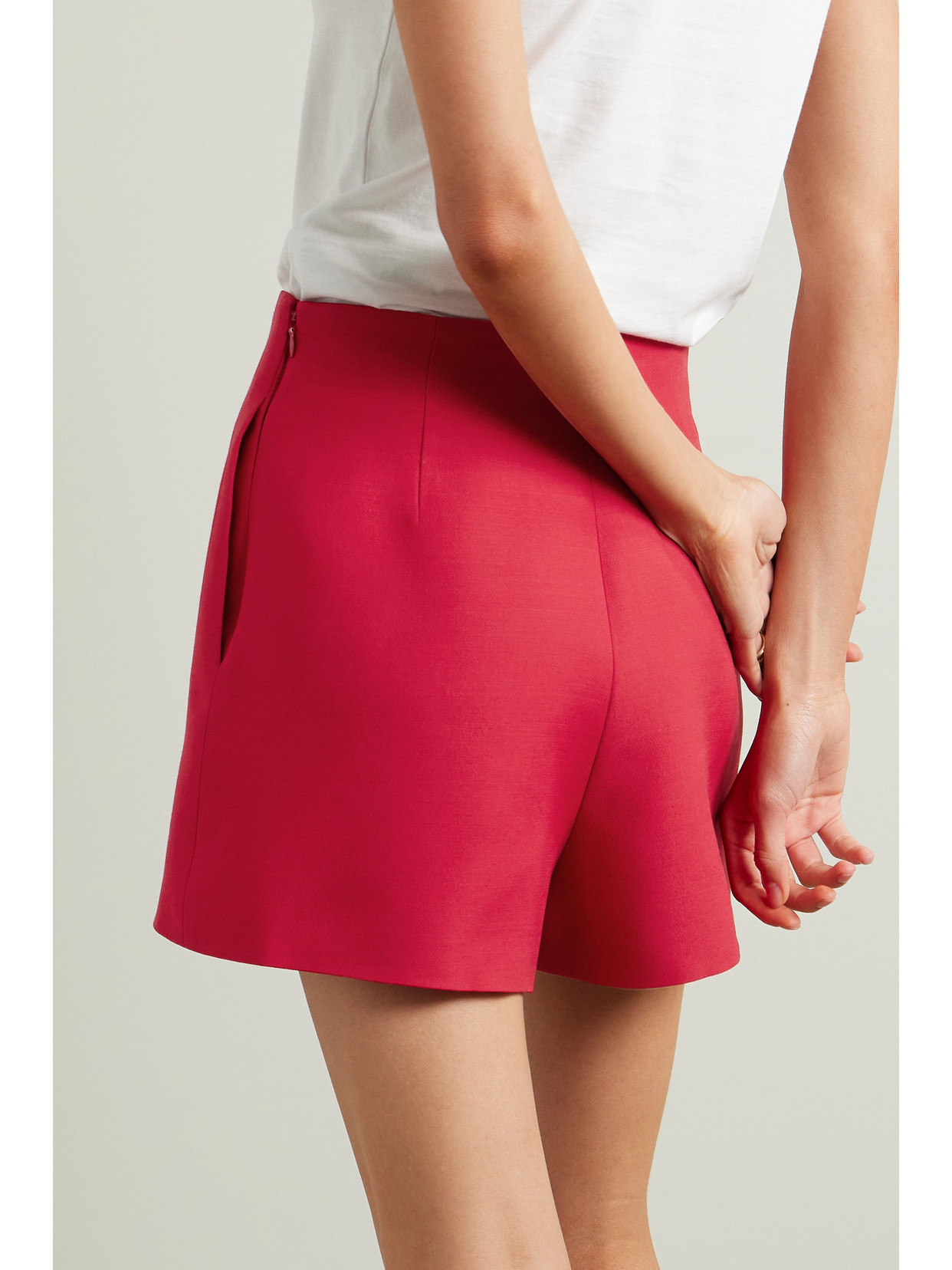 Valentino Crepe Couture Short Shorts In Red