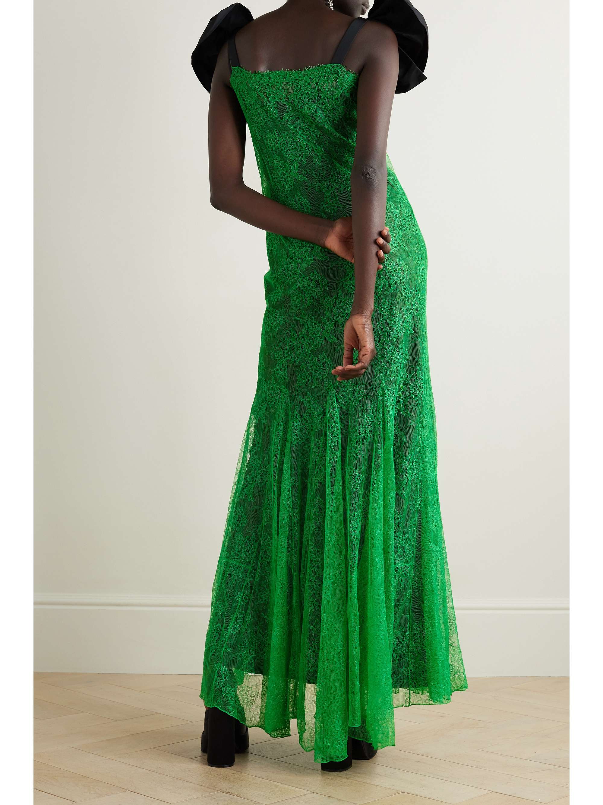 NINA RICCI 