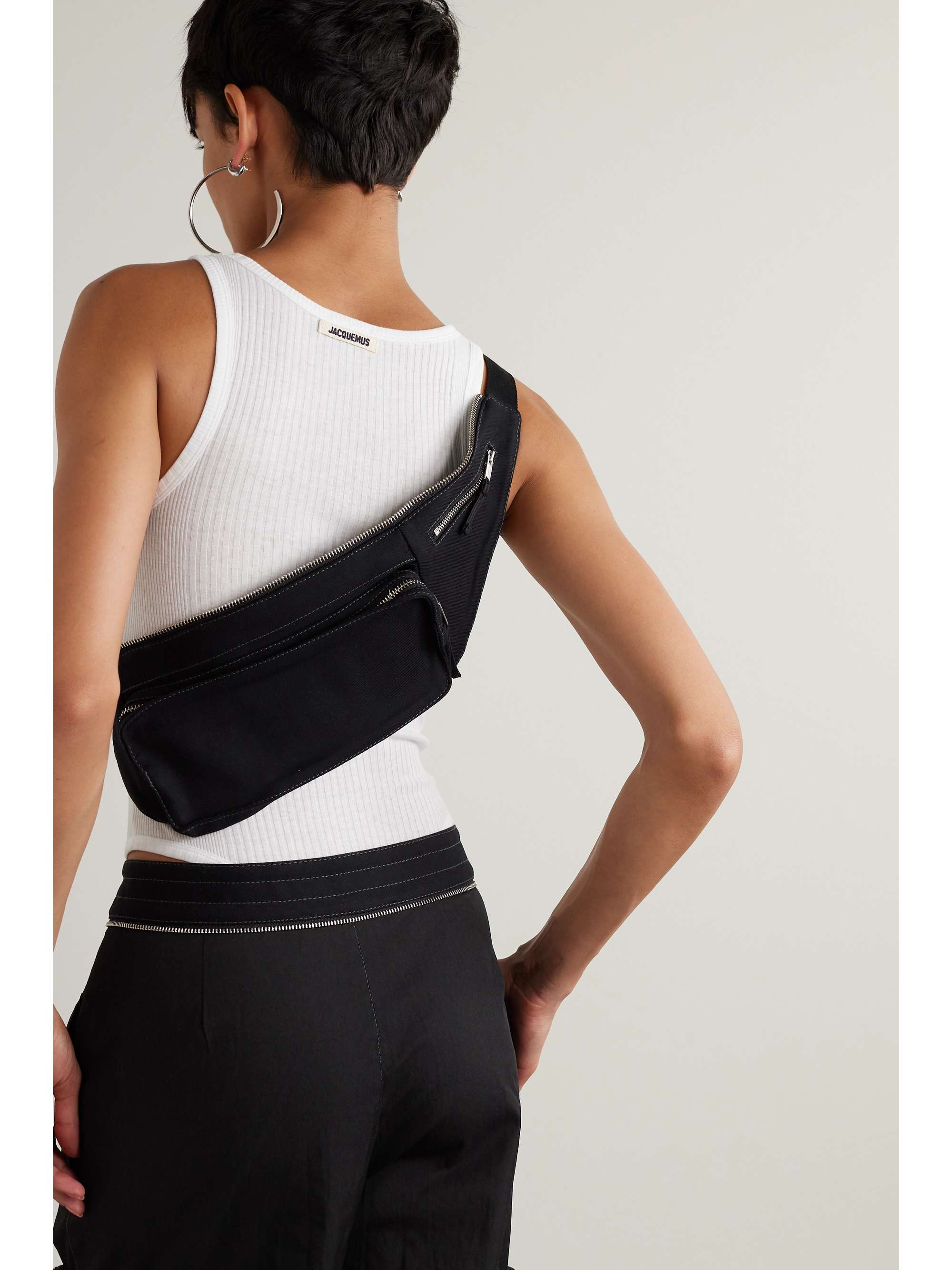 DION LEE 